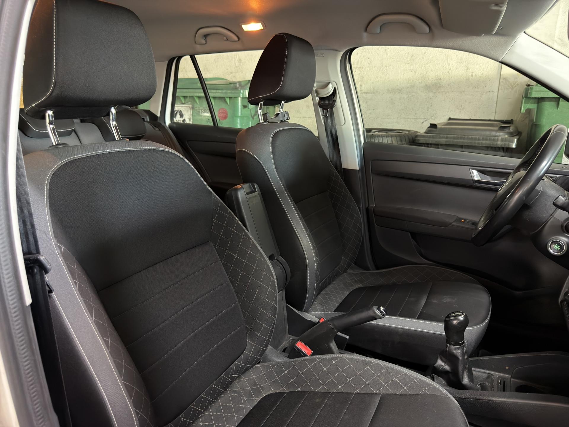 SKODA Fabia Combi 1.0 TSI Ambition-image-21