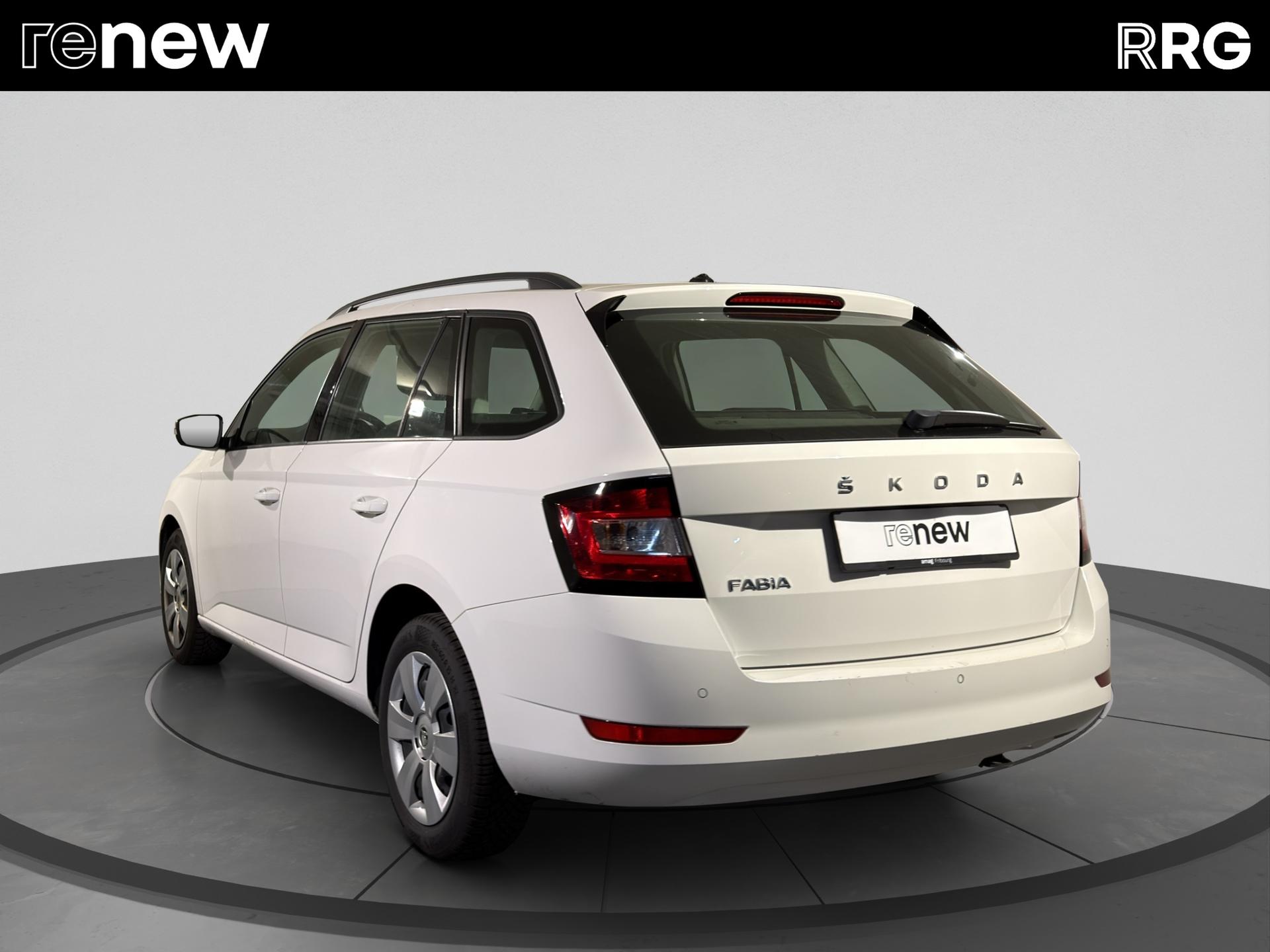 SKODA Fabia Combi 1.0 TSI Ambition-image-4