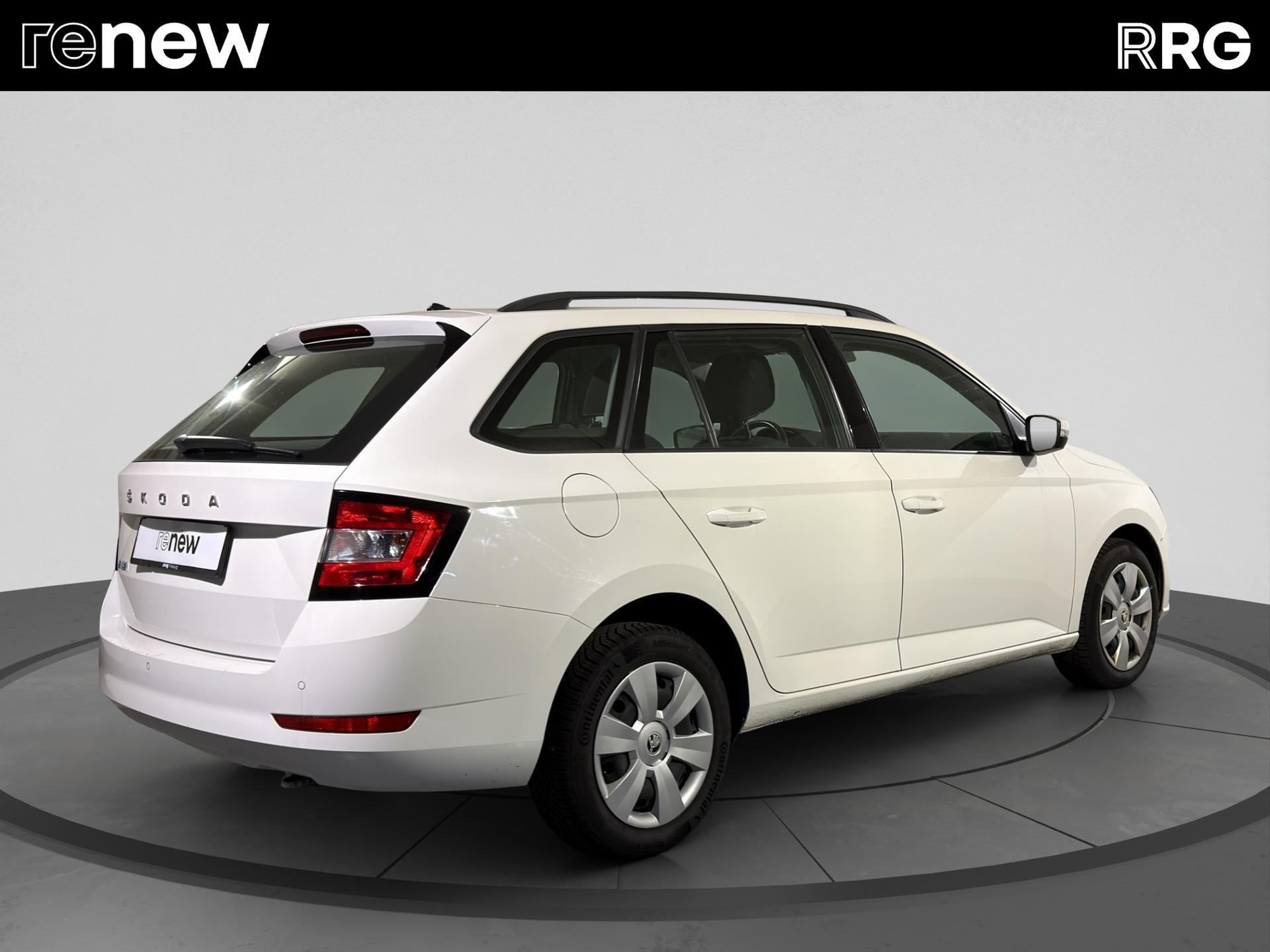 SKODA Fabia Combi 1.0 TSI Ambition-image-2