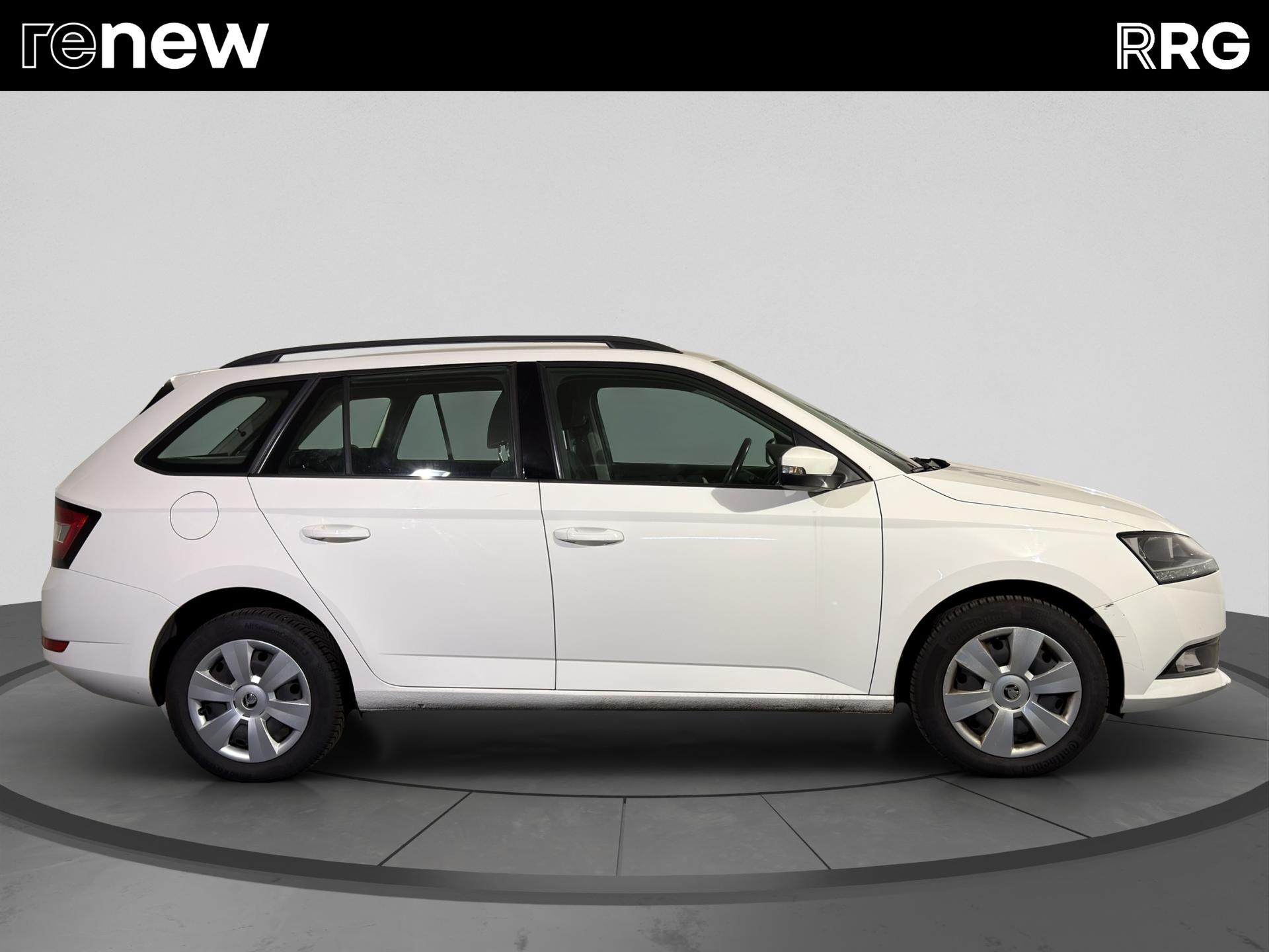 SKODA Fabia Combi 1.0 TSI Ambition-image-1