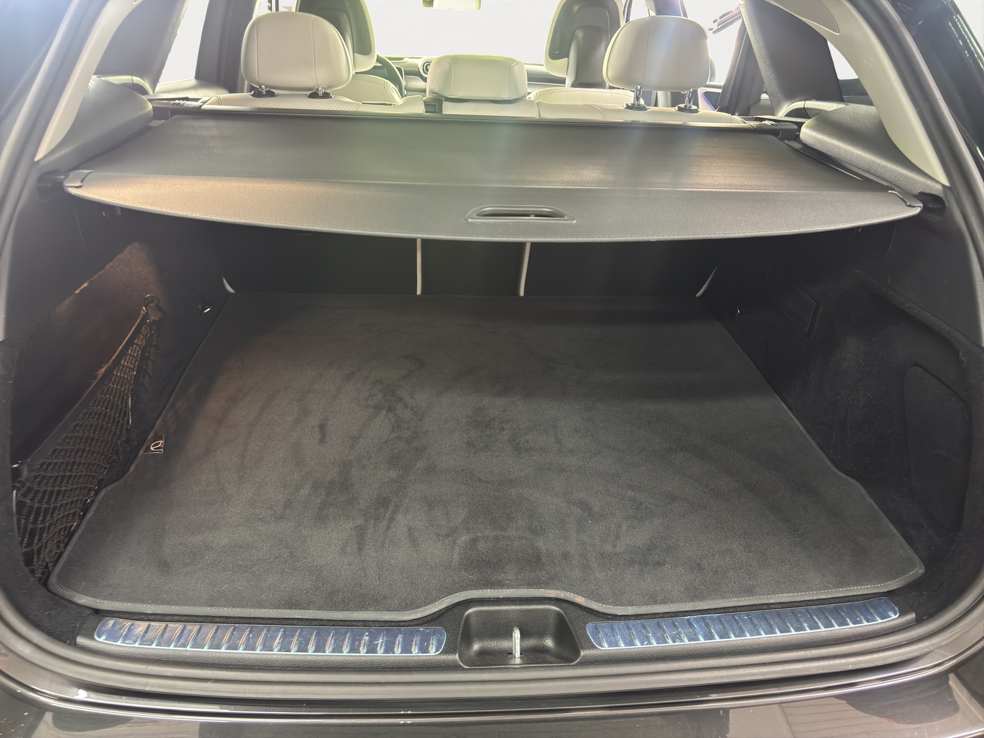 MERCEDES-BENZ GLC 220 d 4Matic 9G-Tronic-image-20