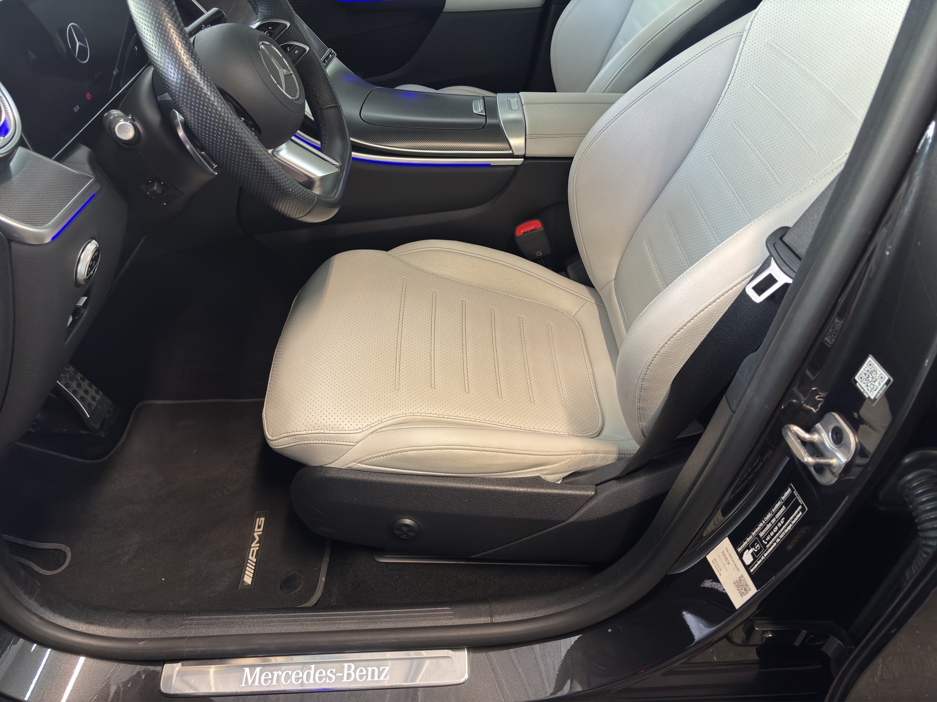 MERCEDES-BENZ GLC 220 d 4Matic 9G-Tronic-image-7