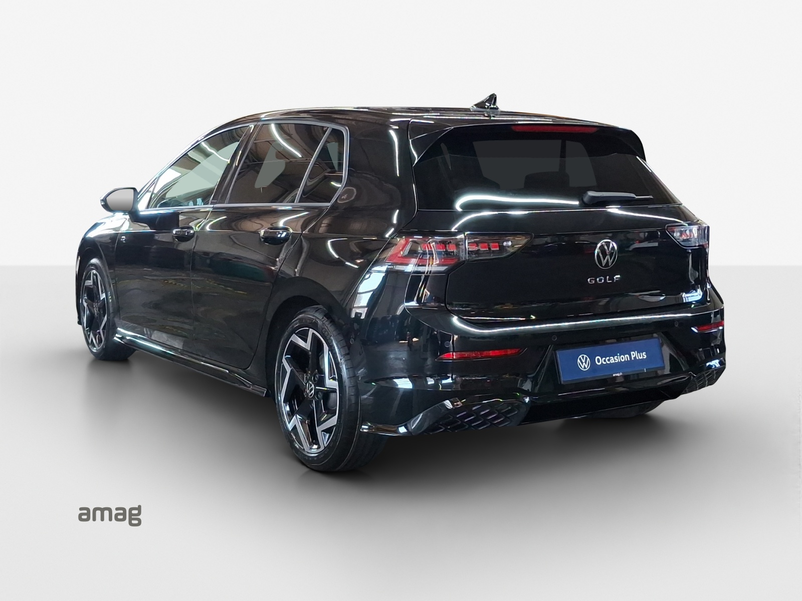 VW Golf 2.0 TSI R-Line DSG 4 Motion-image-2
