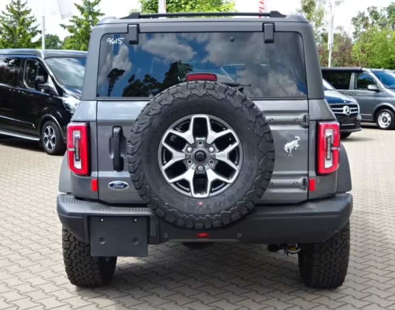 FORD Bronco 2.7 EcoB Badlands e-4WD-image-4
