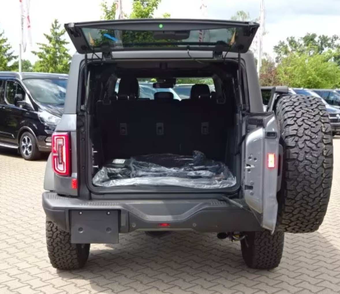 FORD Bronco 2.7 EcoB Badlands e-4WD-image-3