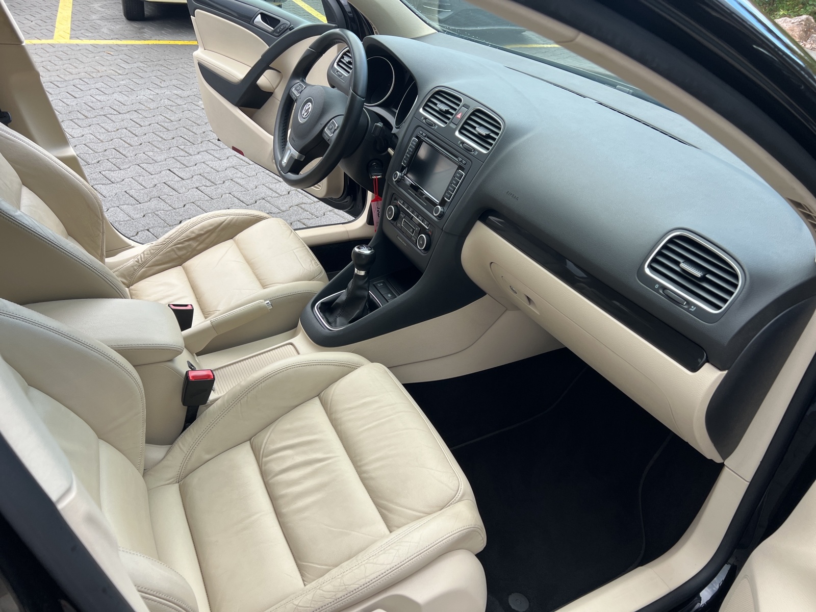 VW Golf 2.0 TDI Team 4Motion-image-6