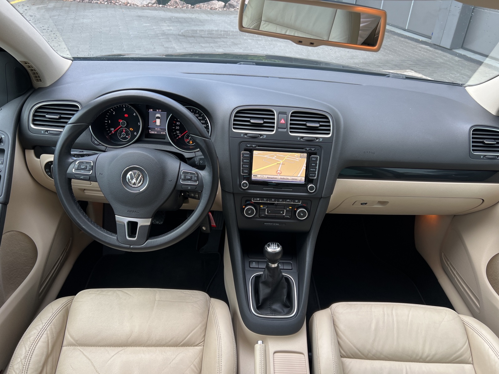 VW Golf 2.0 TDI Team 4Motion-image-9