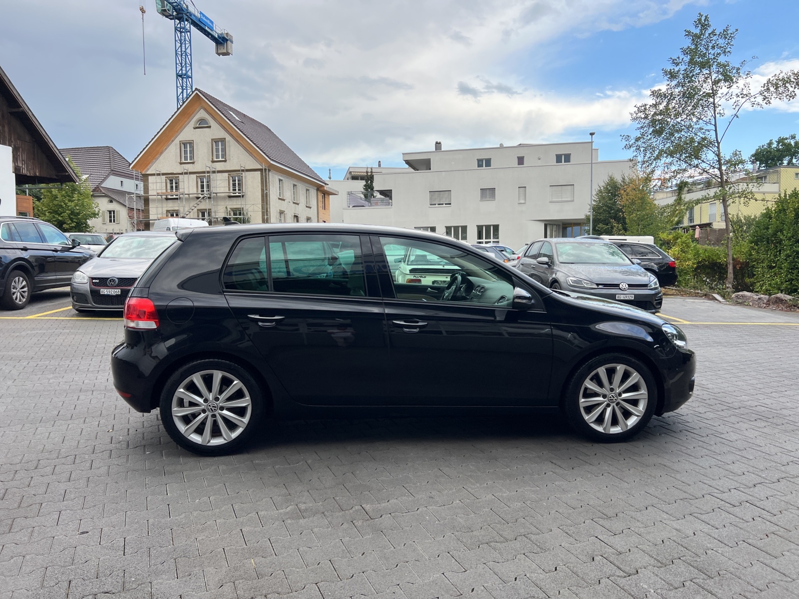 VW Golf 2.0 TDI Team 4Motion-image-4