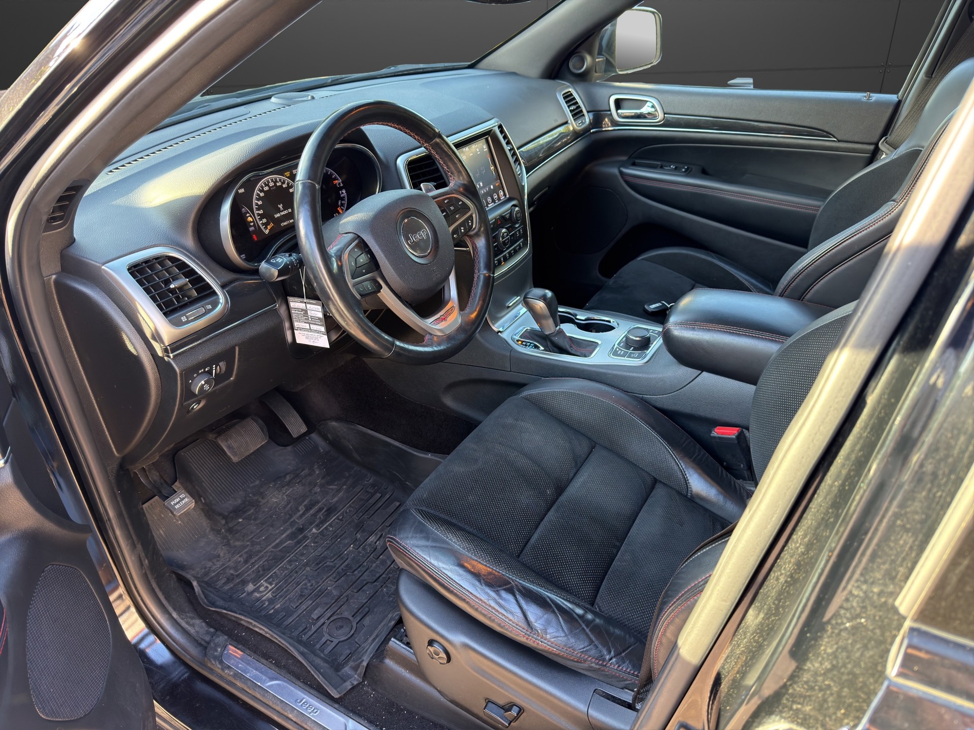 JEEP Grand Cherokee 3.0 CRD Trailhawk Automatic-image-12