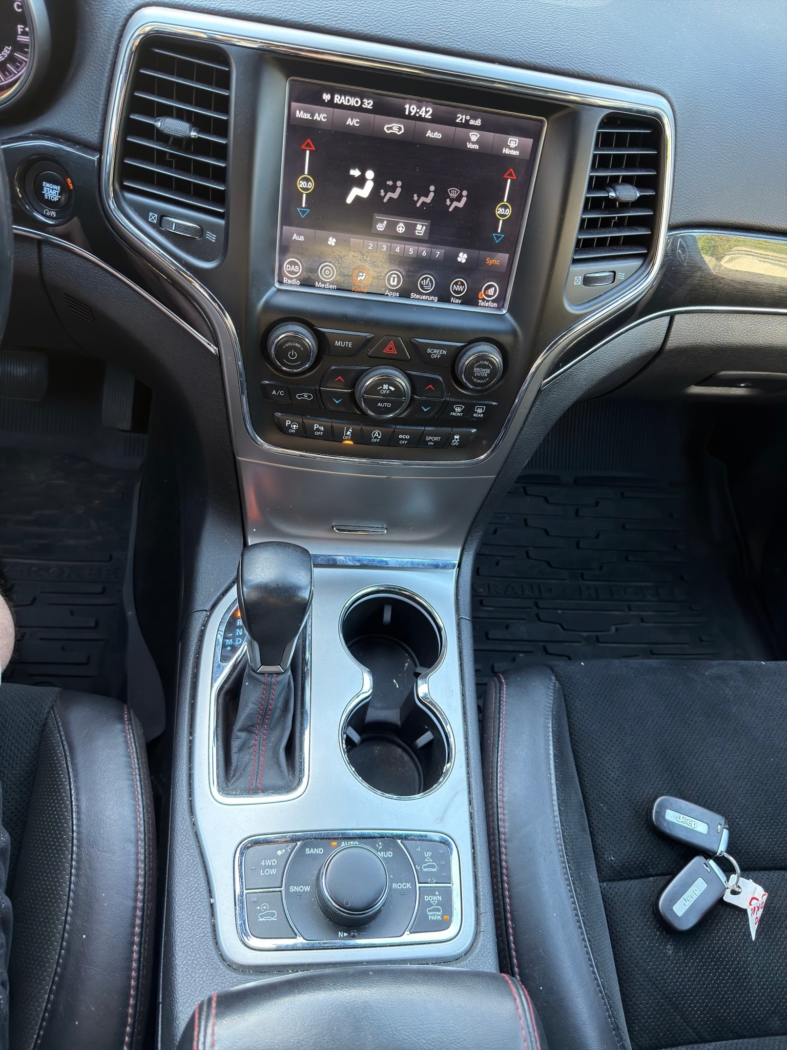 JEEP Grand Cherokee 3.0 CRD Trailhawk Automatic-image-15
