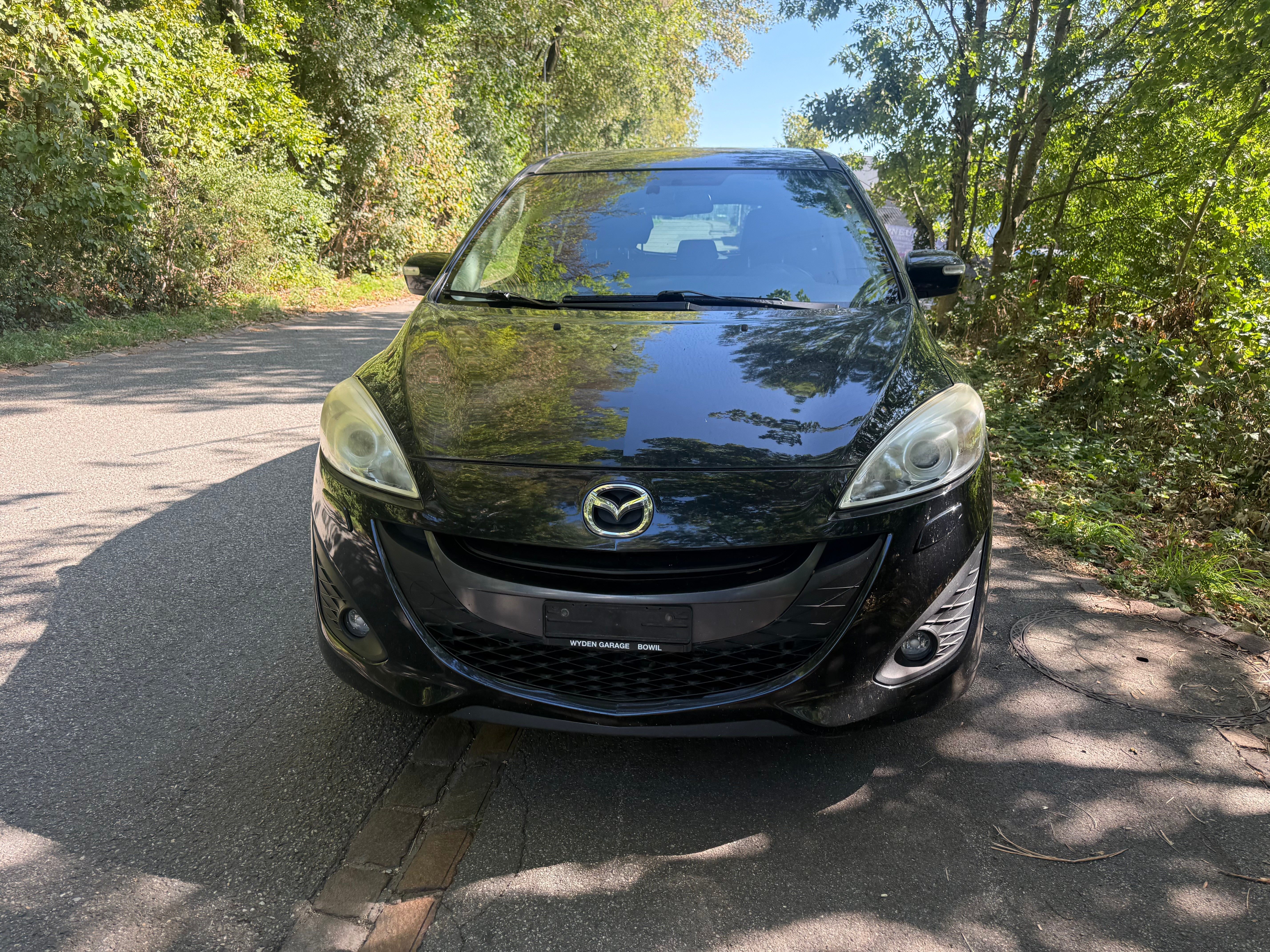 Car photo