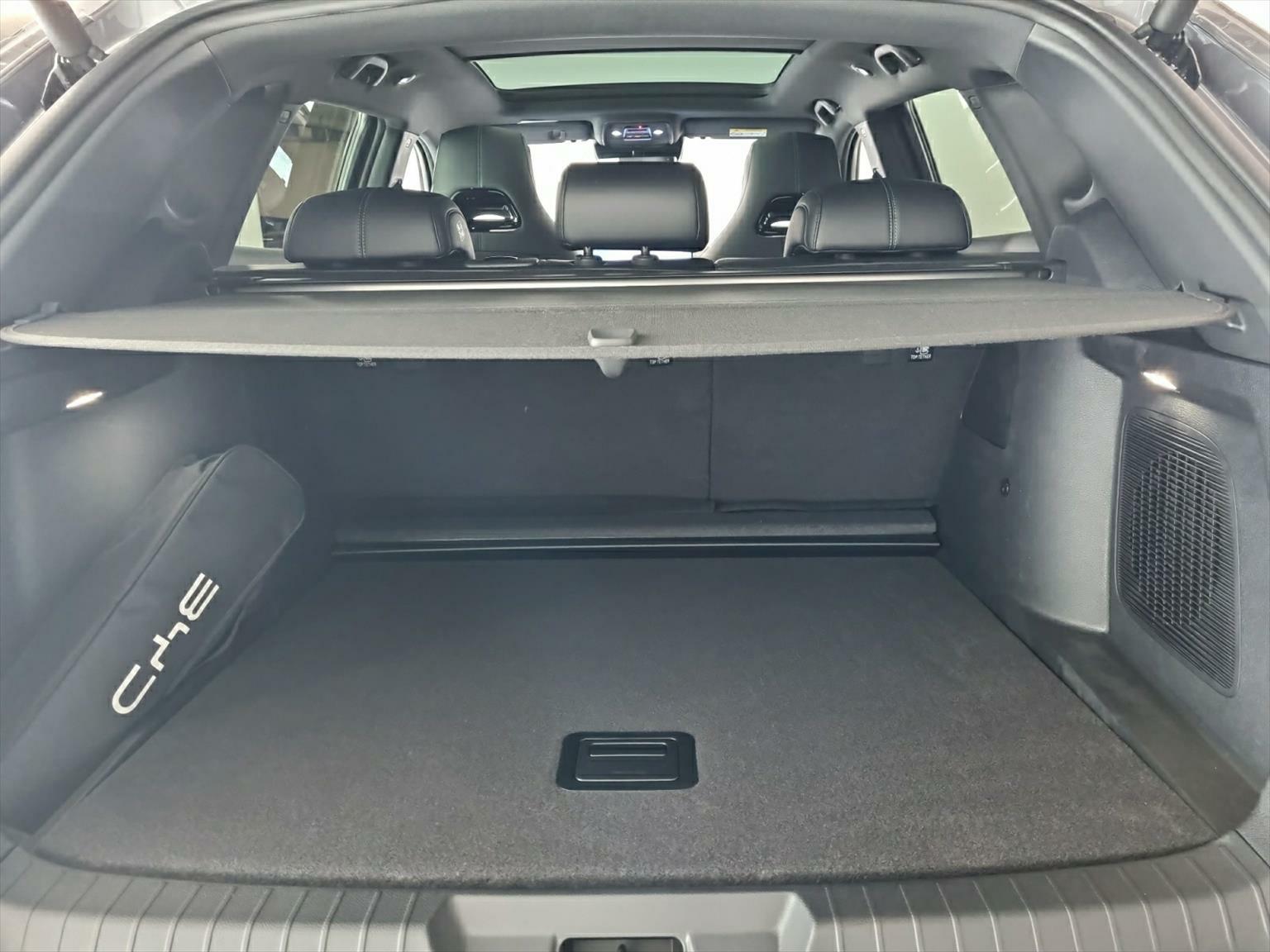BYD Seal U DM-i Design AWD-image-13