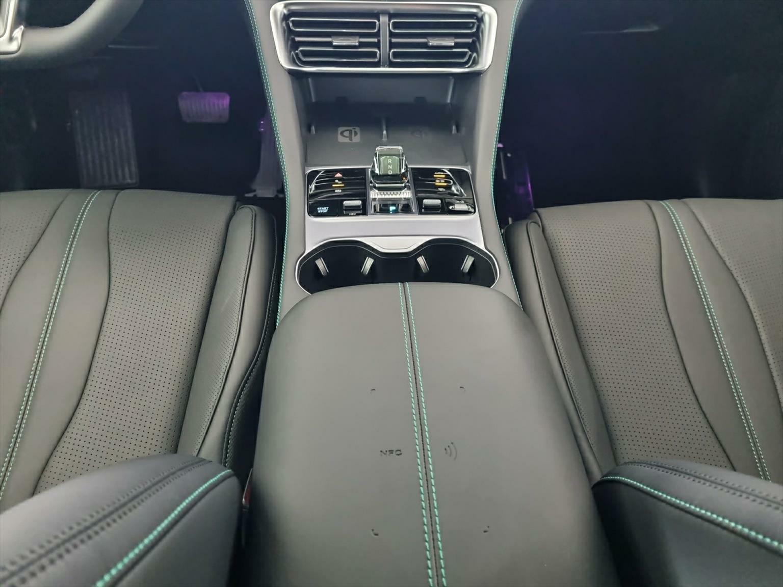 BYD Seal U DM-i Design AWD-image-9