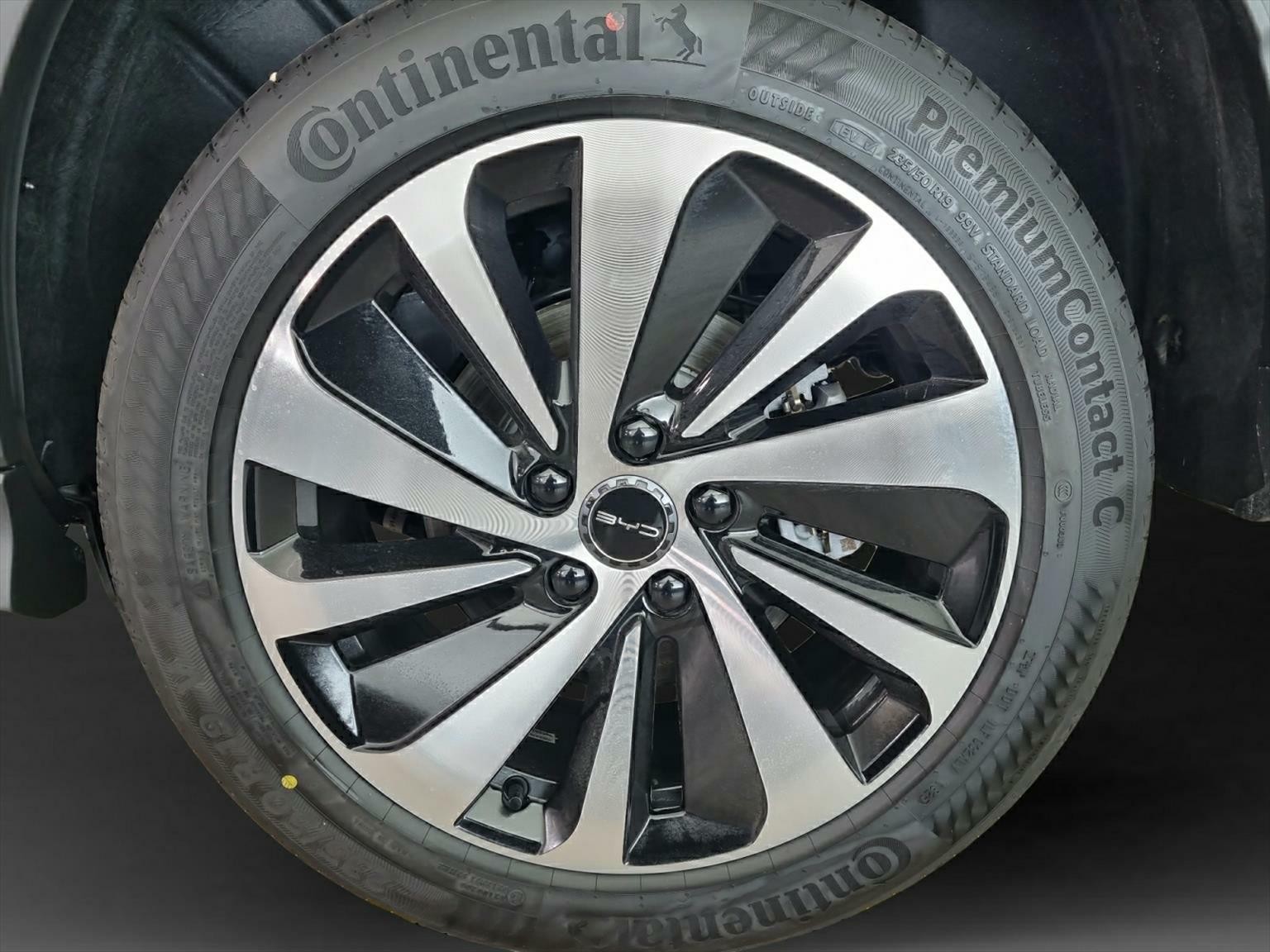BYD Seal U DM-i Design AWD-image-14