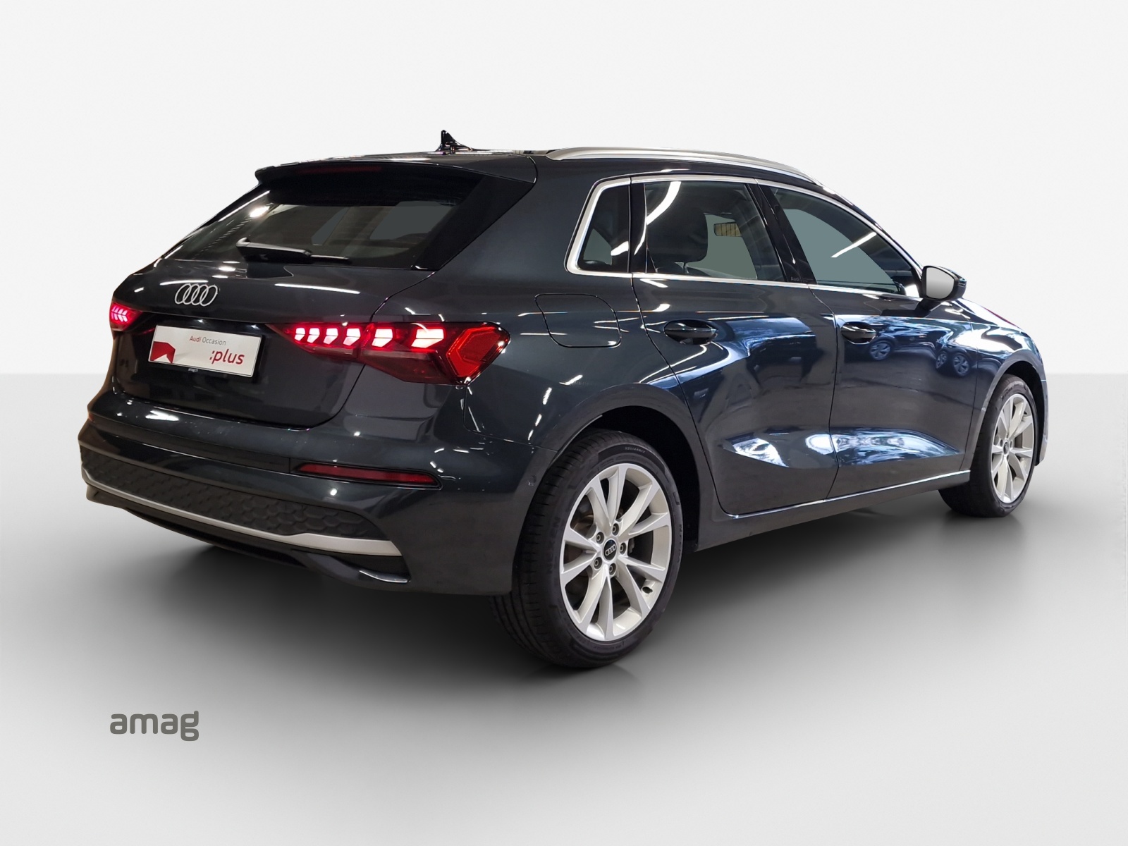 AUDI A3 Sportback 40 TFSI e advanced S-tronic-image-4