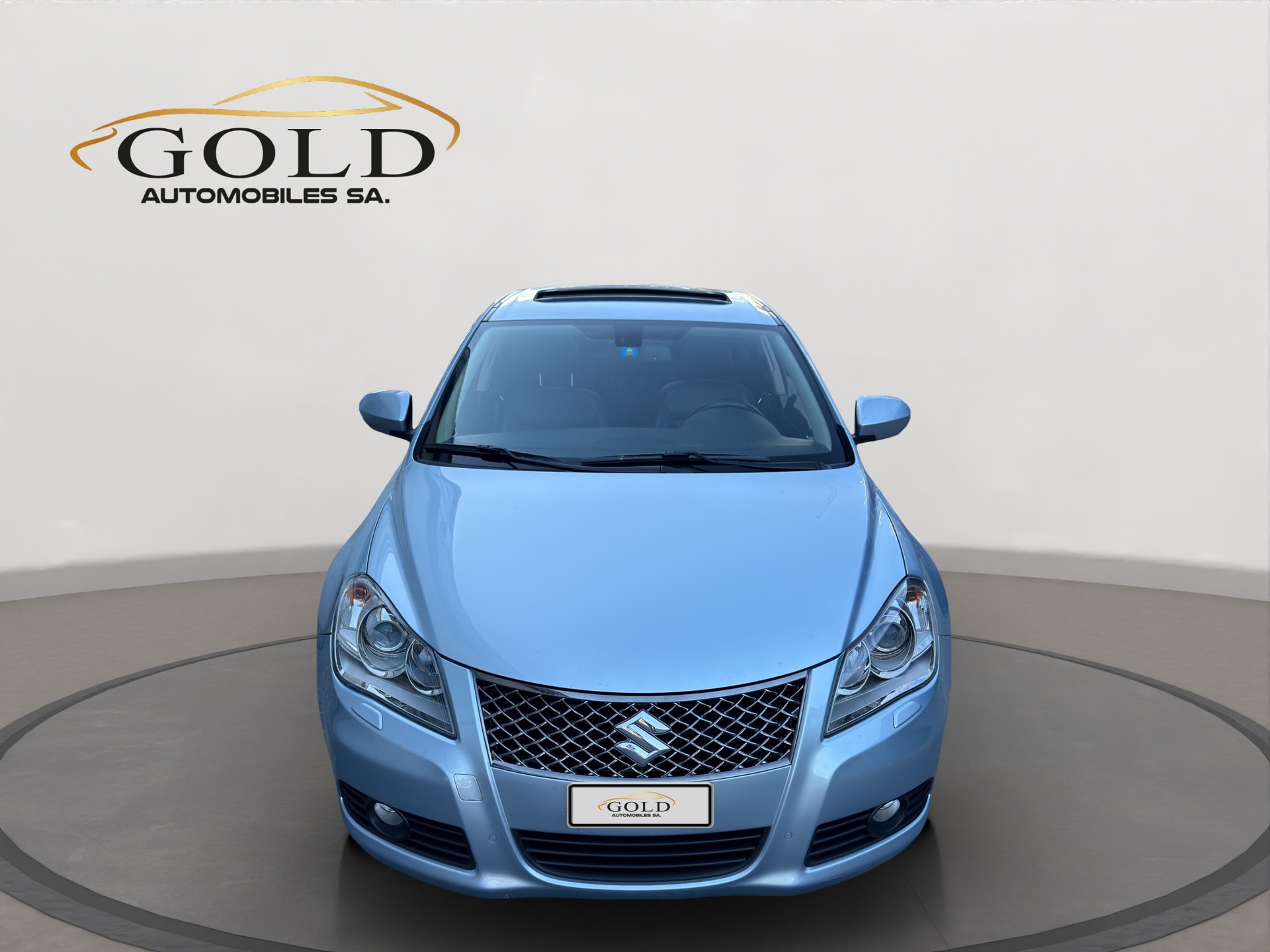 SUZUKI Kizashi 2.4 GL Top 4WD CVT-image-13