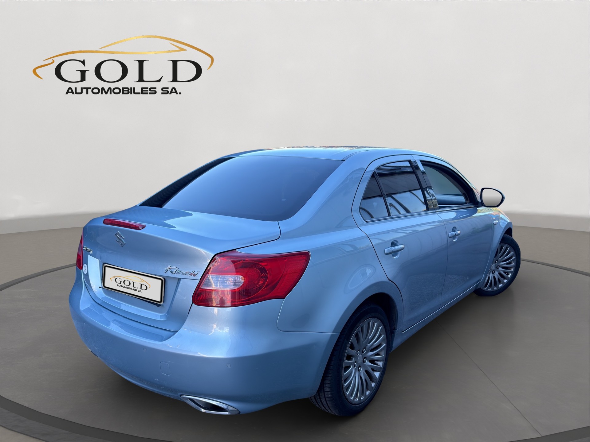 SUZUKI Kizashi 2.4 GL Top 4WD CVT-image-1