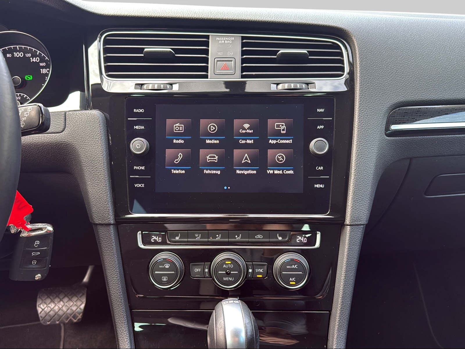 VW Golf 1.5 TSI EVO Highline DSG-image-10