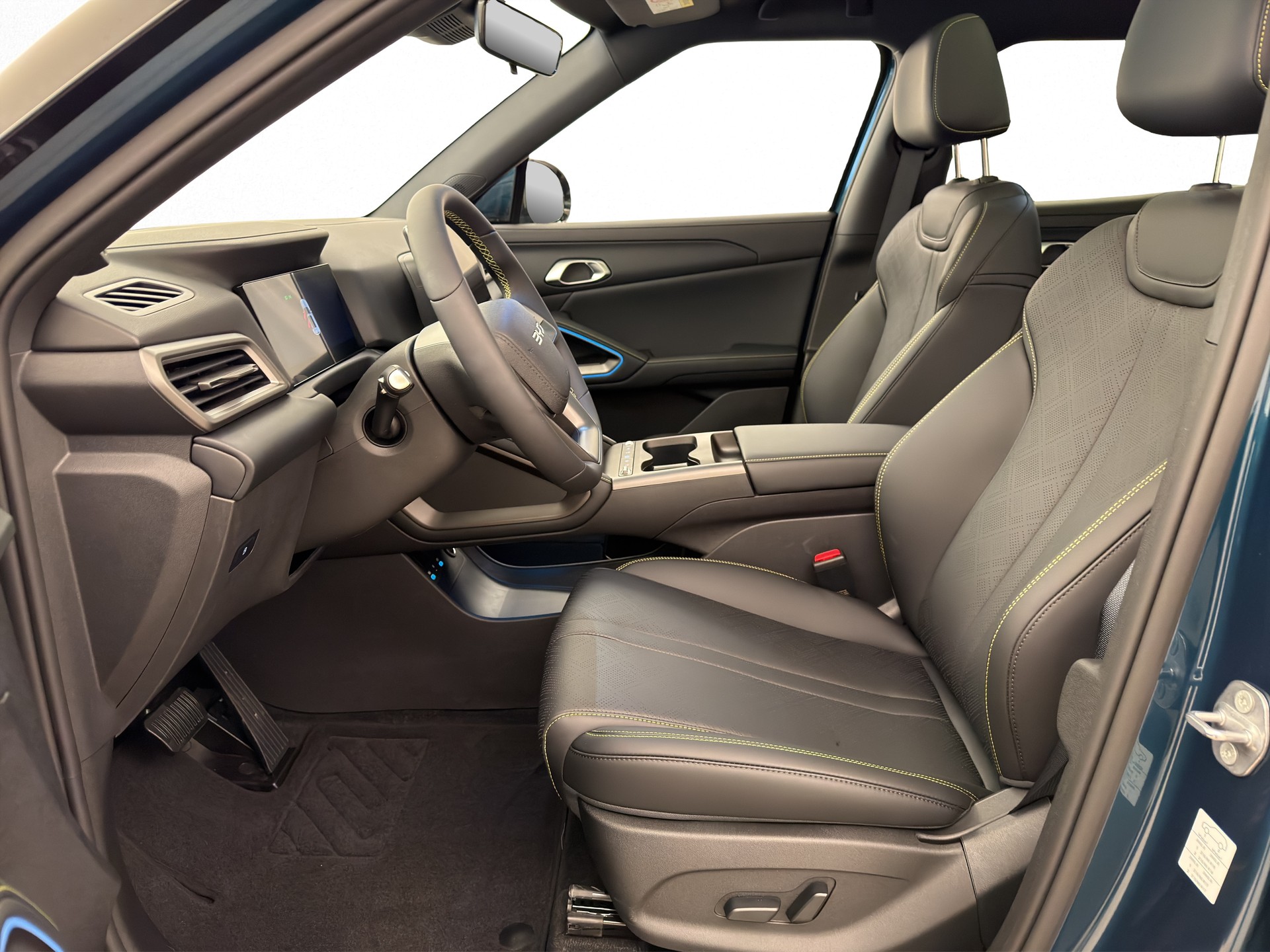 BYD Atto 2 DM-i Boost-image-6