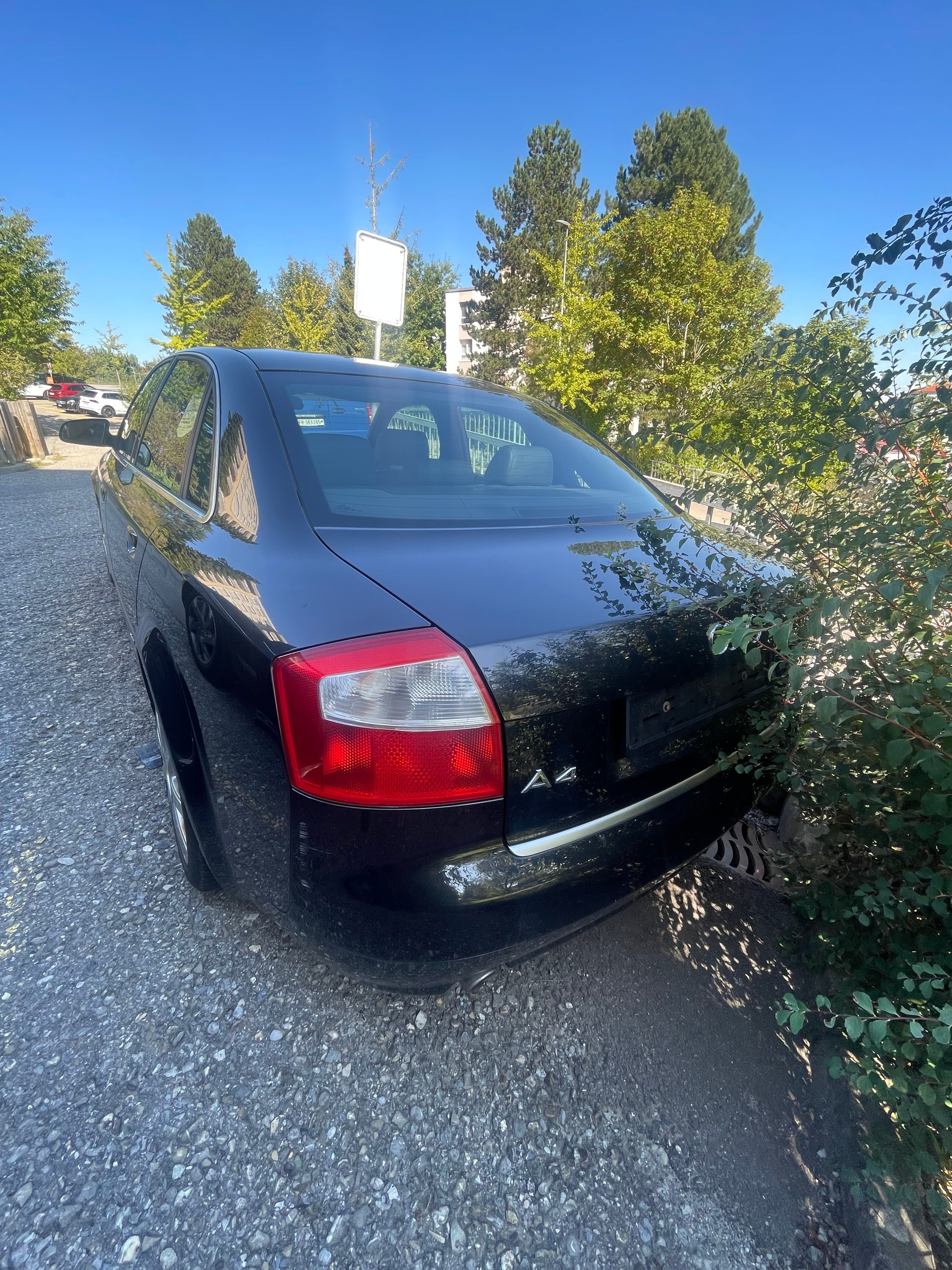 AUDI A4 1.8 T-image-3