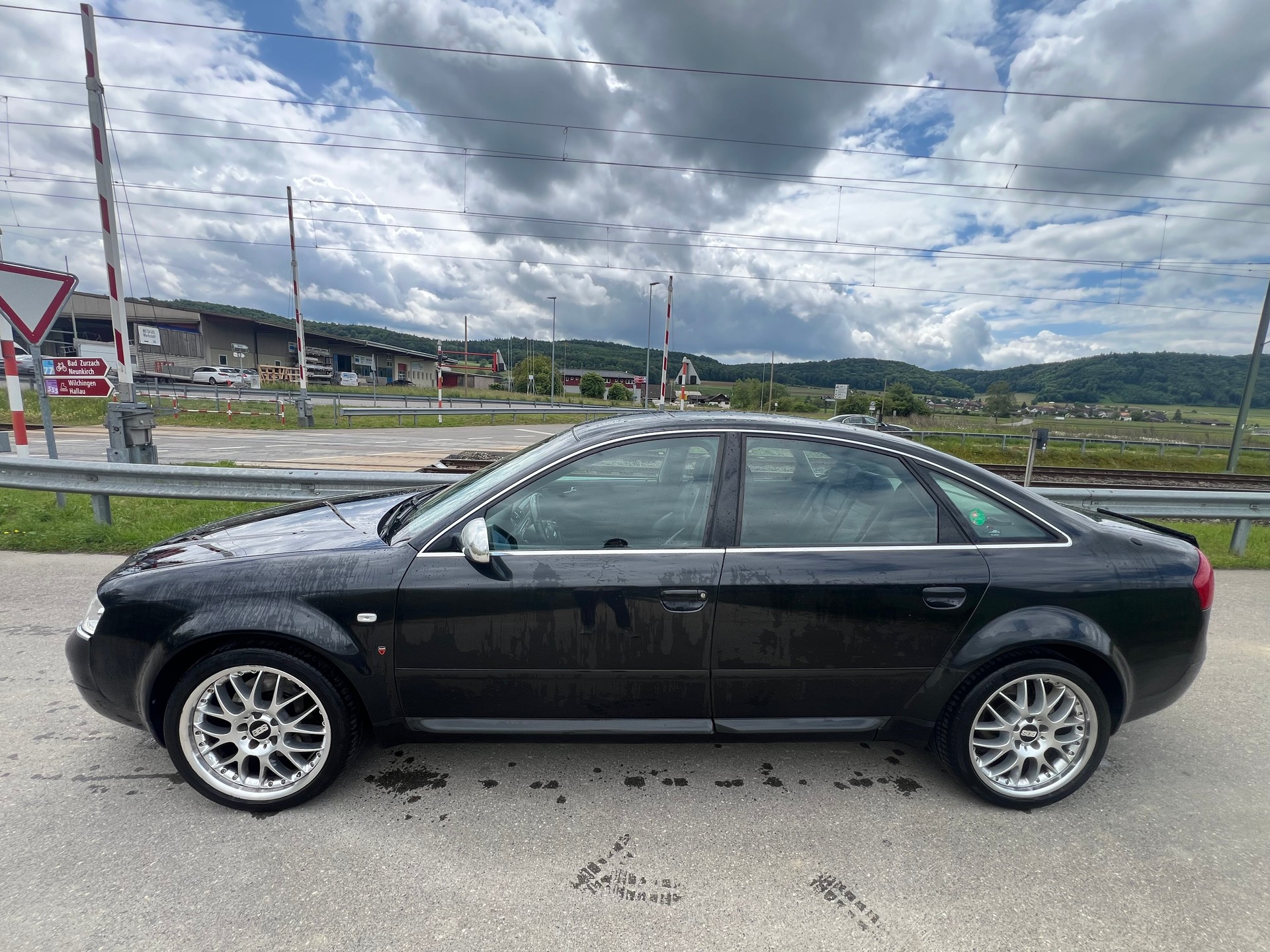 AUDI S6 quattro-image-7