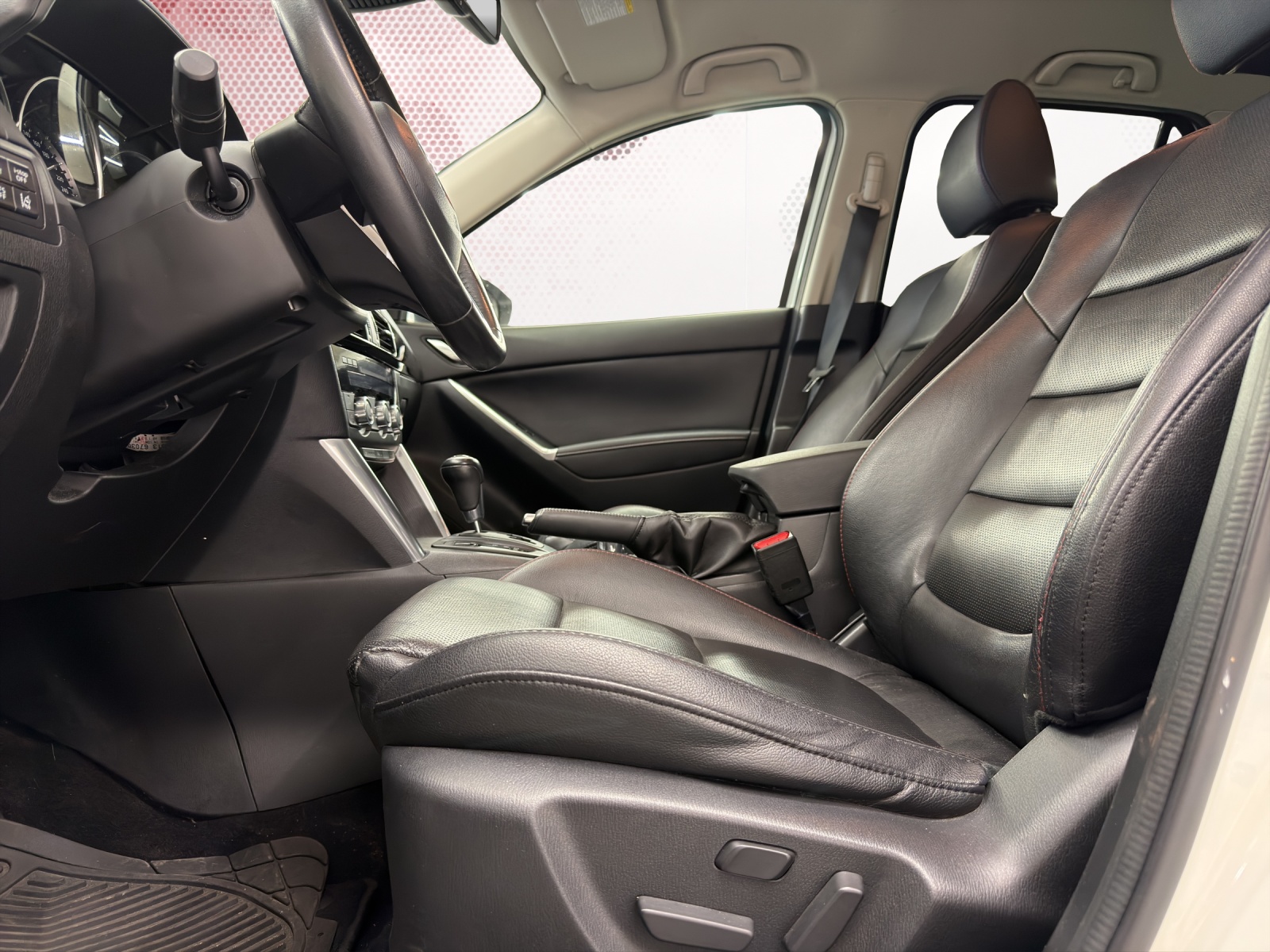 MAZDA CX-5 2.0 Revolution AWD Automatic-image-10