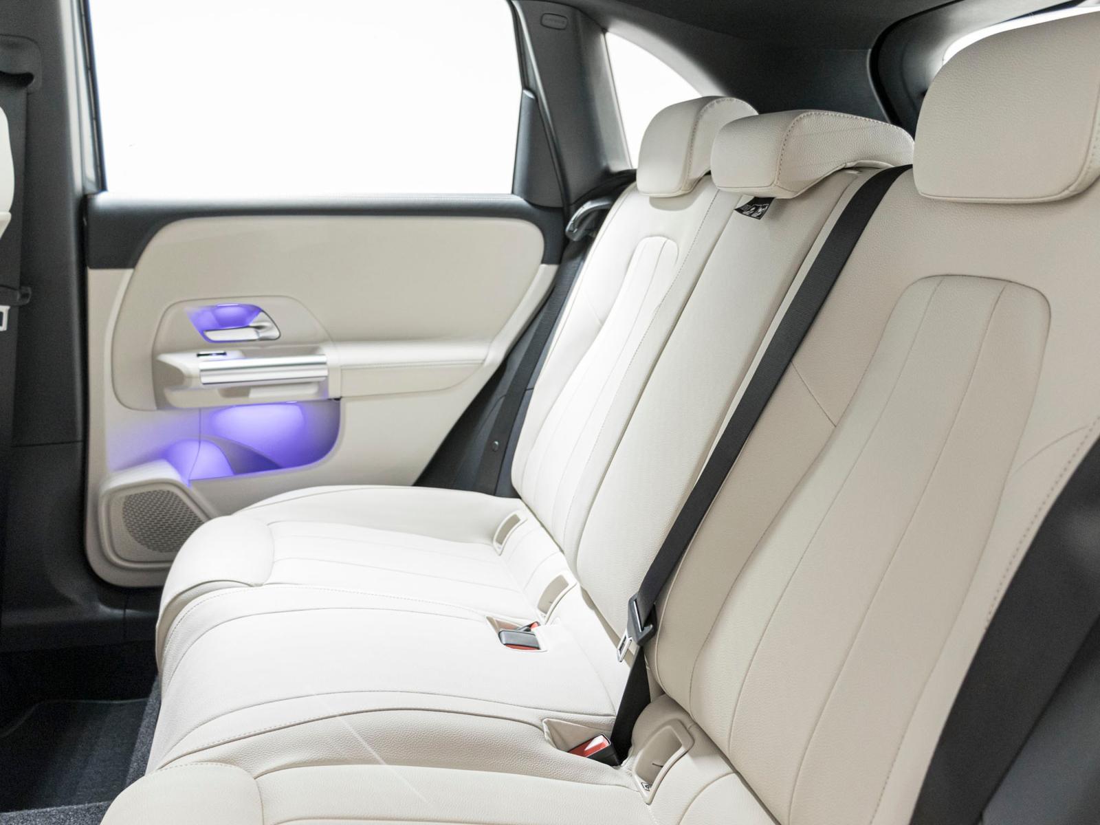 MERCEDES-BENZ B 200-image-8
