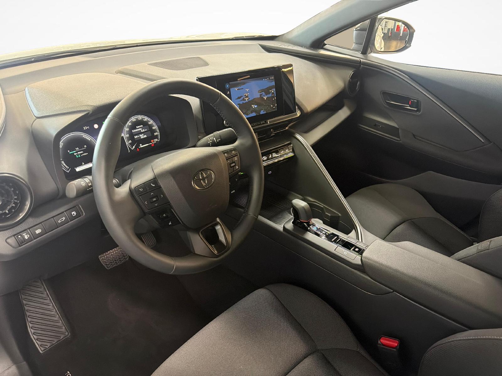 TOYOTA C-HR 2.0 HEV Trend 4x4-image-10