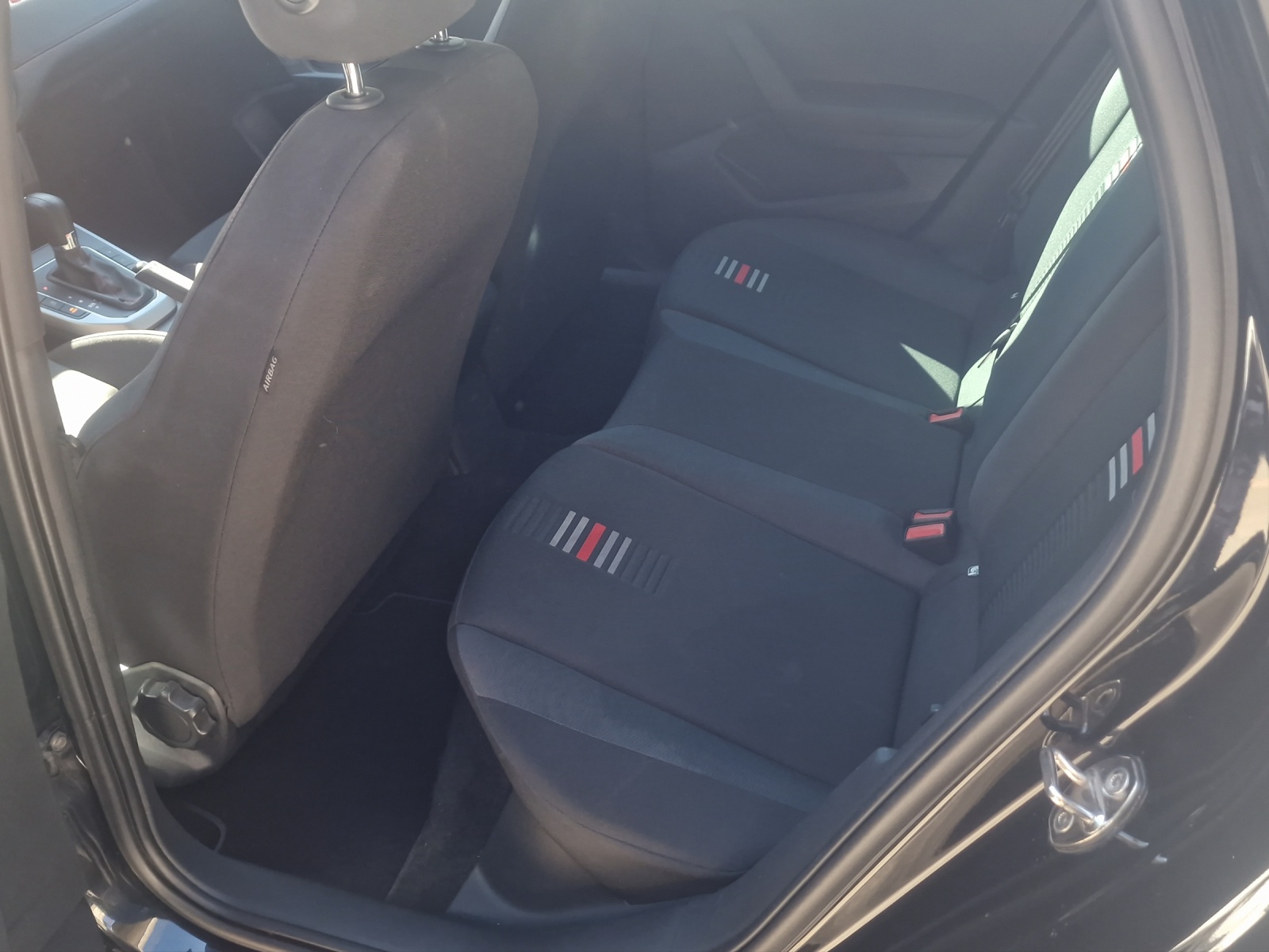 SEAT Arona 1.0 TSI Eco FR DSG-image-11