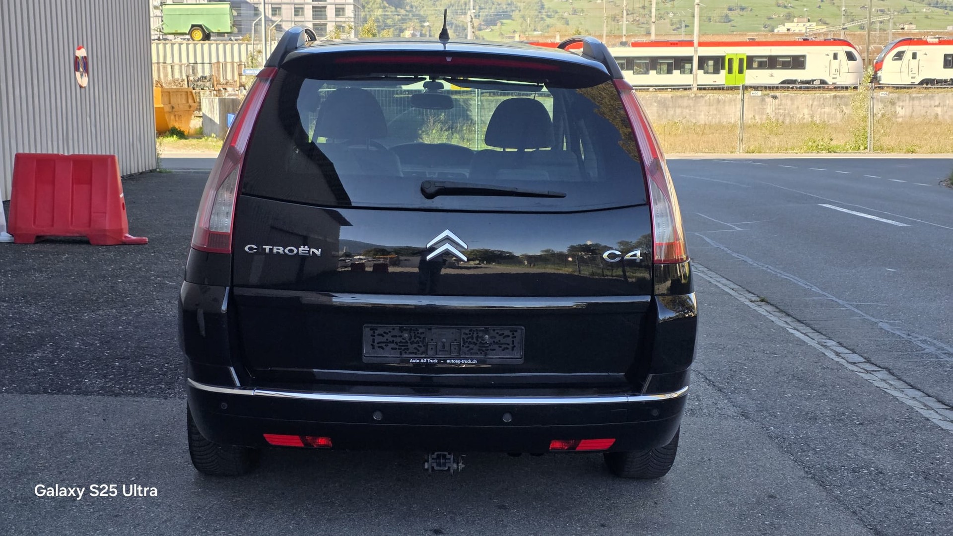 CITROEN Grand C4 Picasso 2.0 HDI Exclusive+ BMP6-image-4