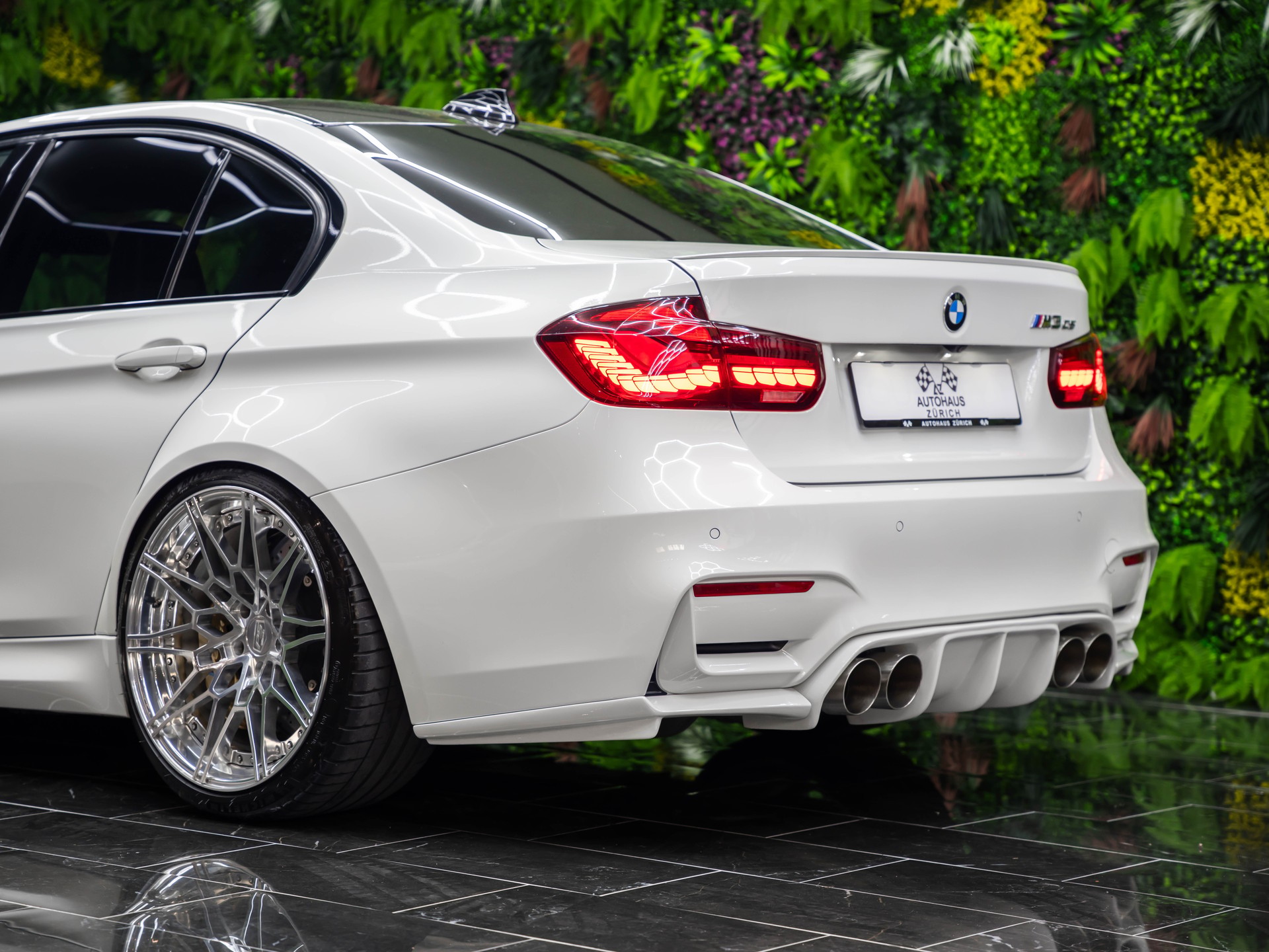 BMW M3 CS Drivelogic-image-5