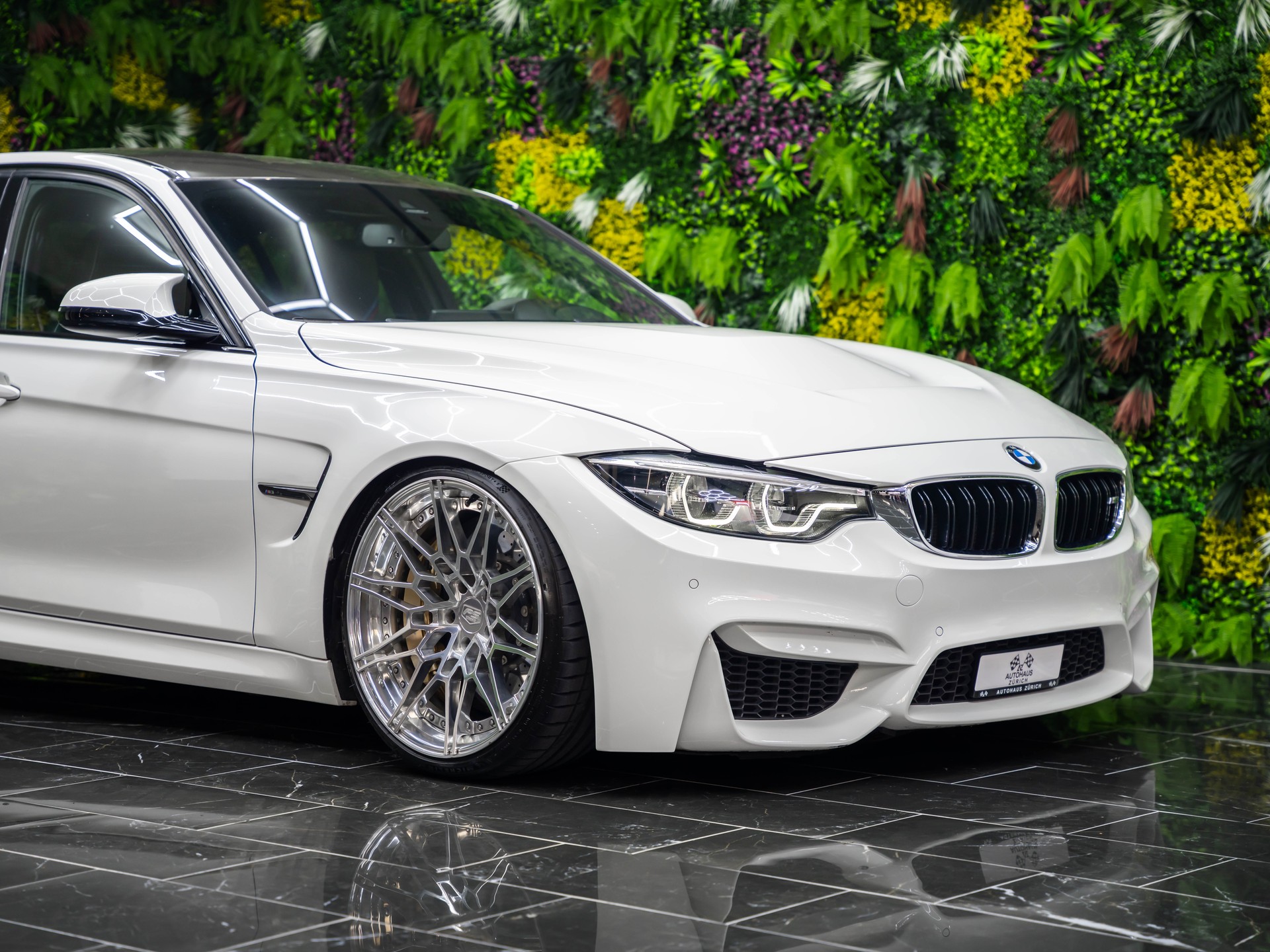 BMW M3 CS Drivelogic-image-1