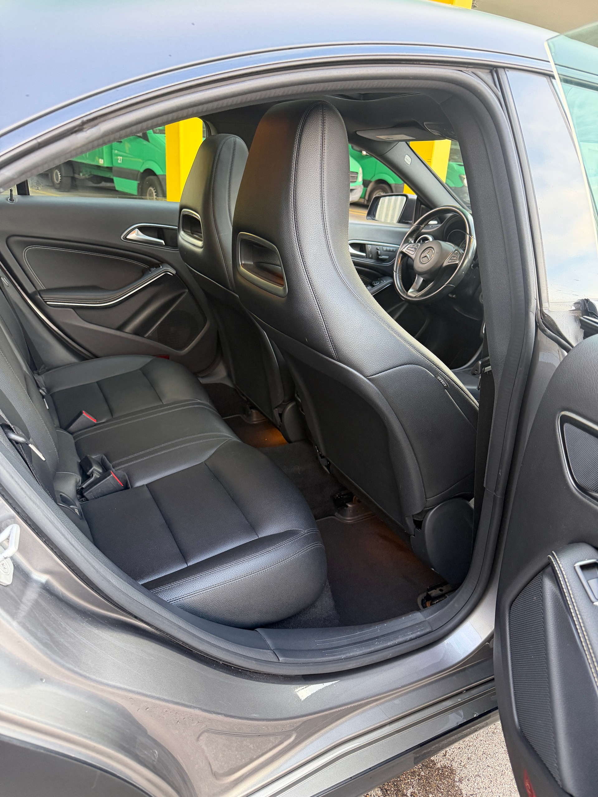 MERCEDES-BENZ CLA 250 Urban 7G-DCT-image-14
