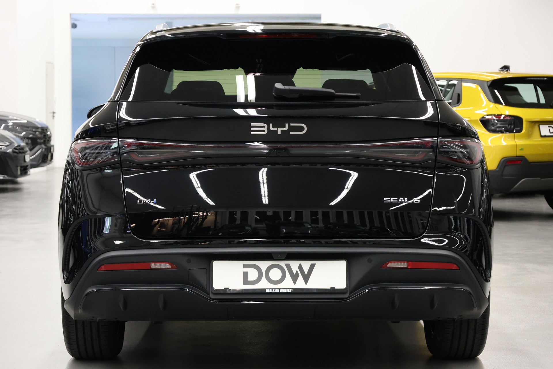 BYD Seal 6 DM-i Touring Comfort-image-9