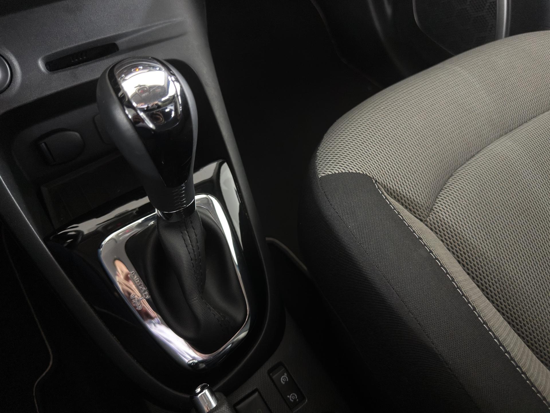 RENAULT Captur 1.5 dCi Dynamique EDC-image-15