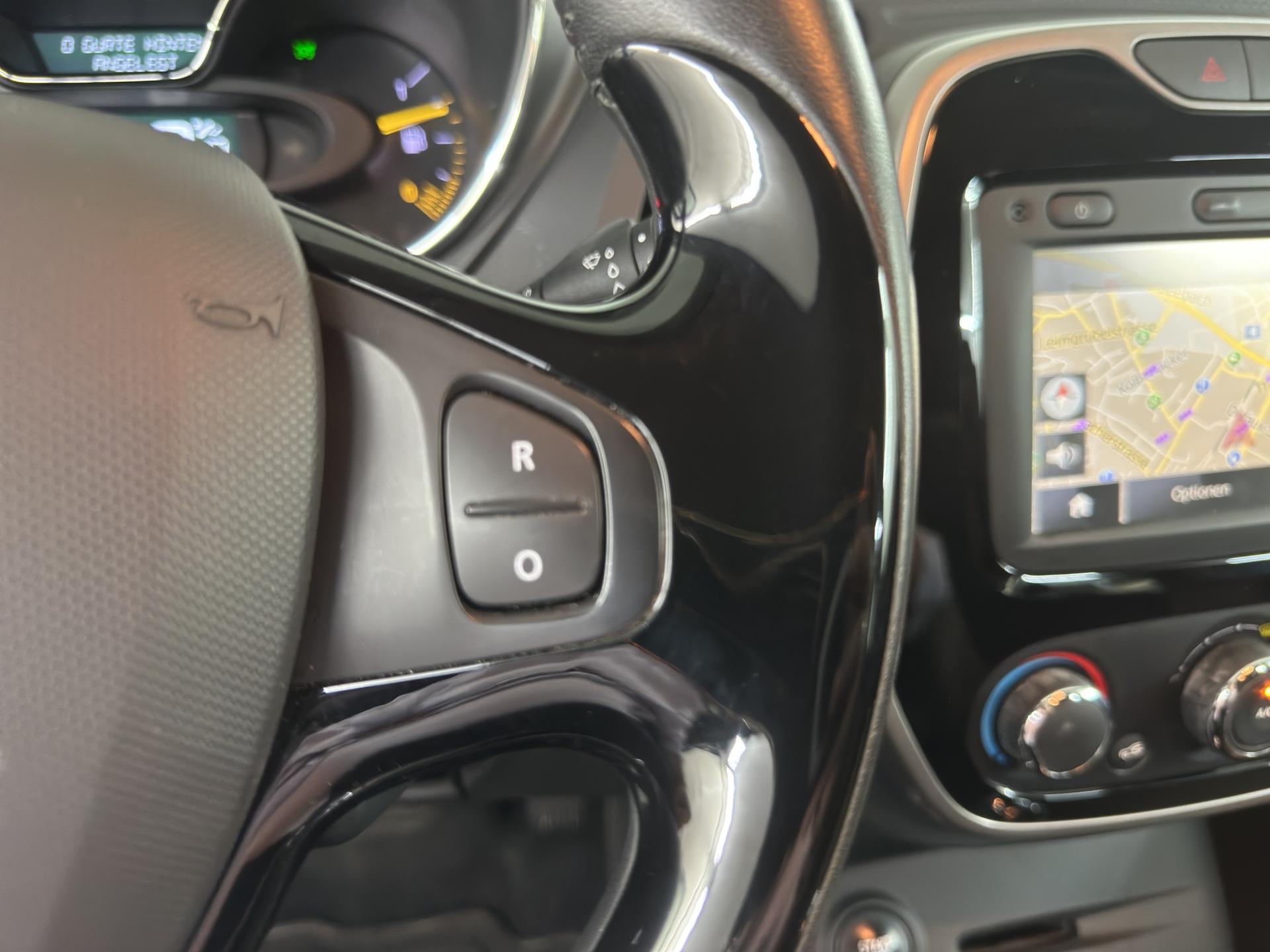 RENAULT Captur 1.5 dCi Dynamique EDC-image-17