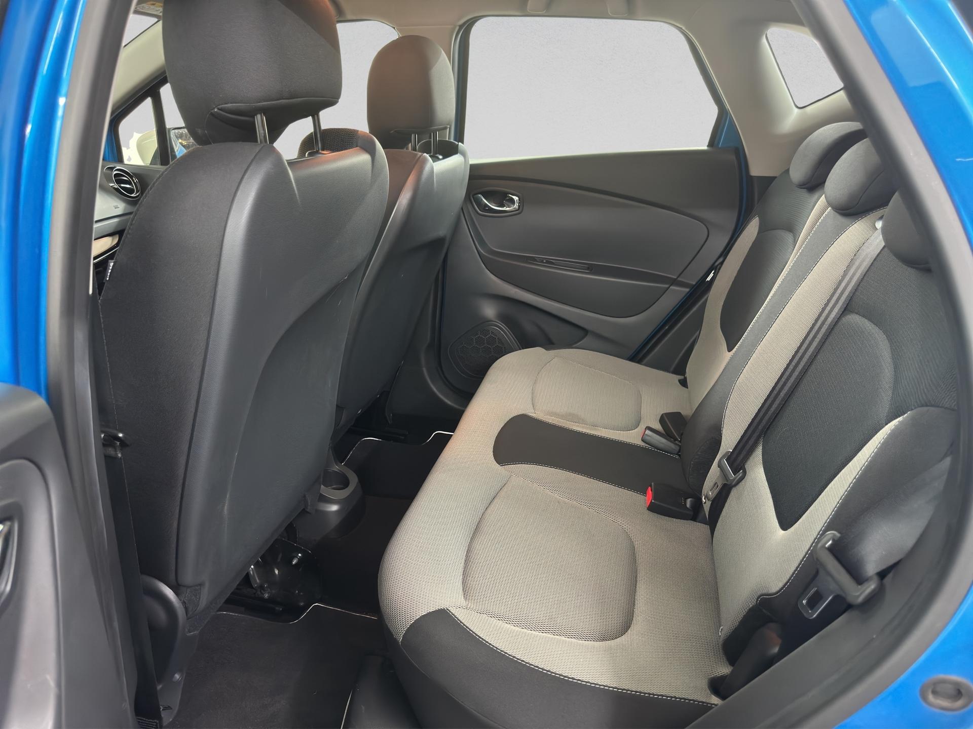 RENAULT Captur 1.5 dCi Dynamique EDC-image-25
