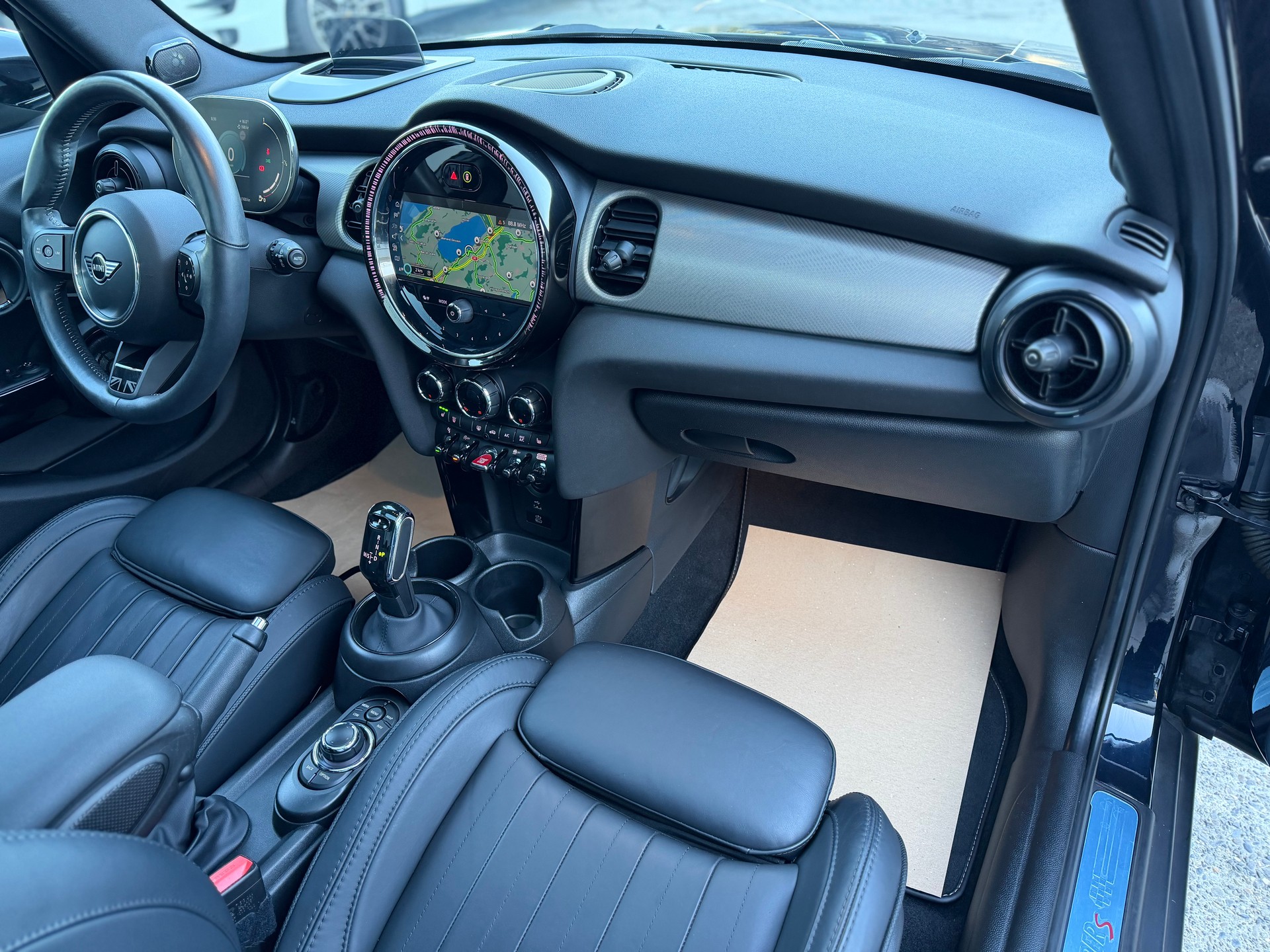 MINI Cooper S Steptronic DKG-image-12