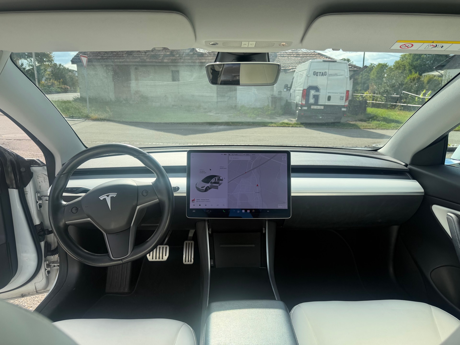 TESLA Model 3 Performance D AWD-image-11