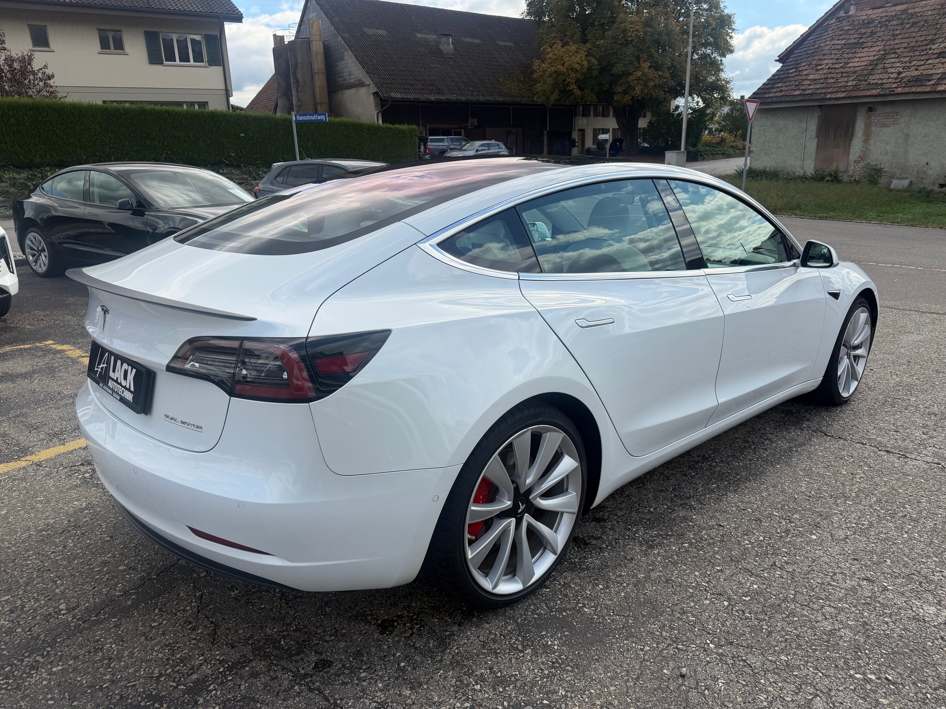 TESLA Model 3 Performance D AWD-image-7