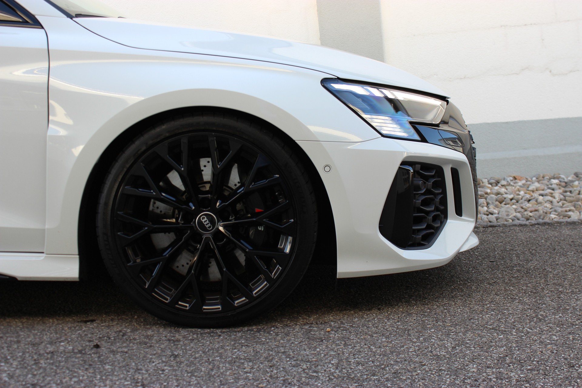 AUDI RS3 Limousine 2.5 TSI quattro S-tronic 🎉1.9%-LEASINGAKTION🎉-image-5