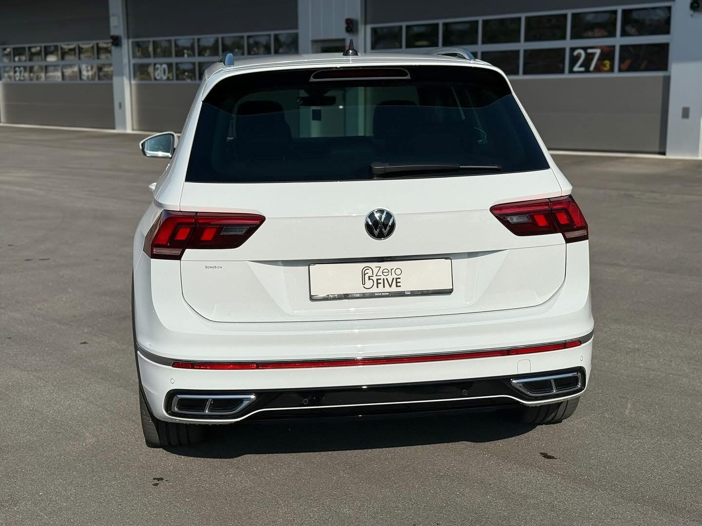VW Tiguan 2.0TSI R-Line 4Motion DSG-image-4
