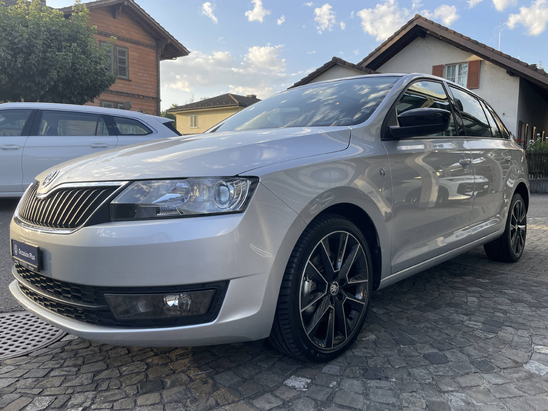 SKODA Rapid Spaceback 1.4 TSI Elegance DSG-image-0