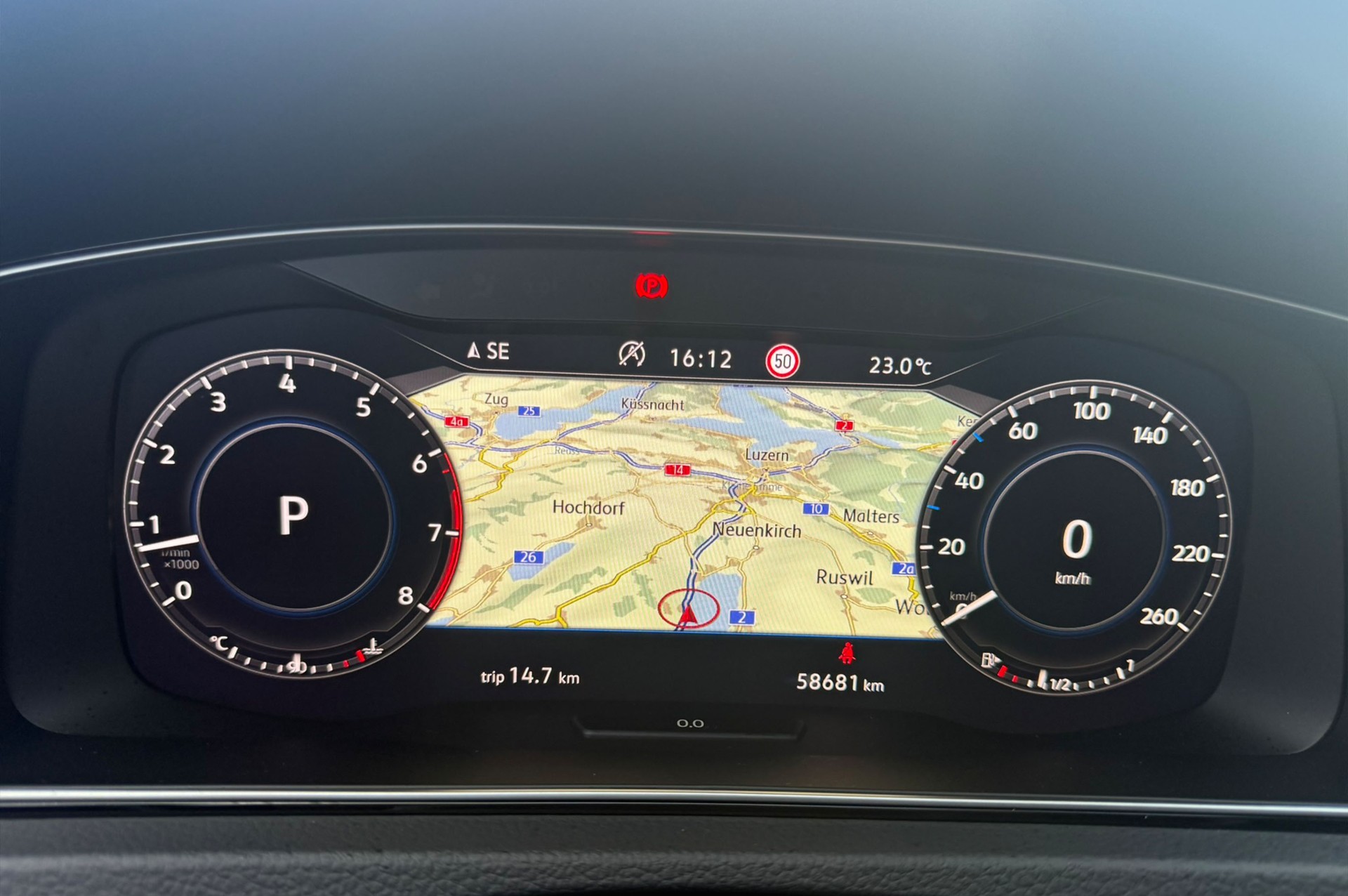 VW Golf Variant 1.5 TSI EVO Highline DSG-image-18