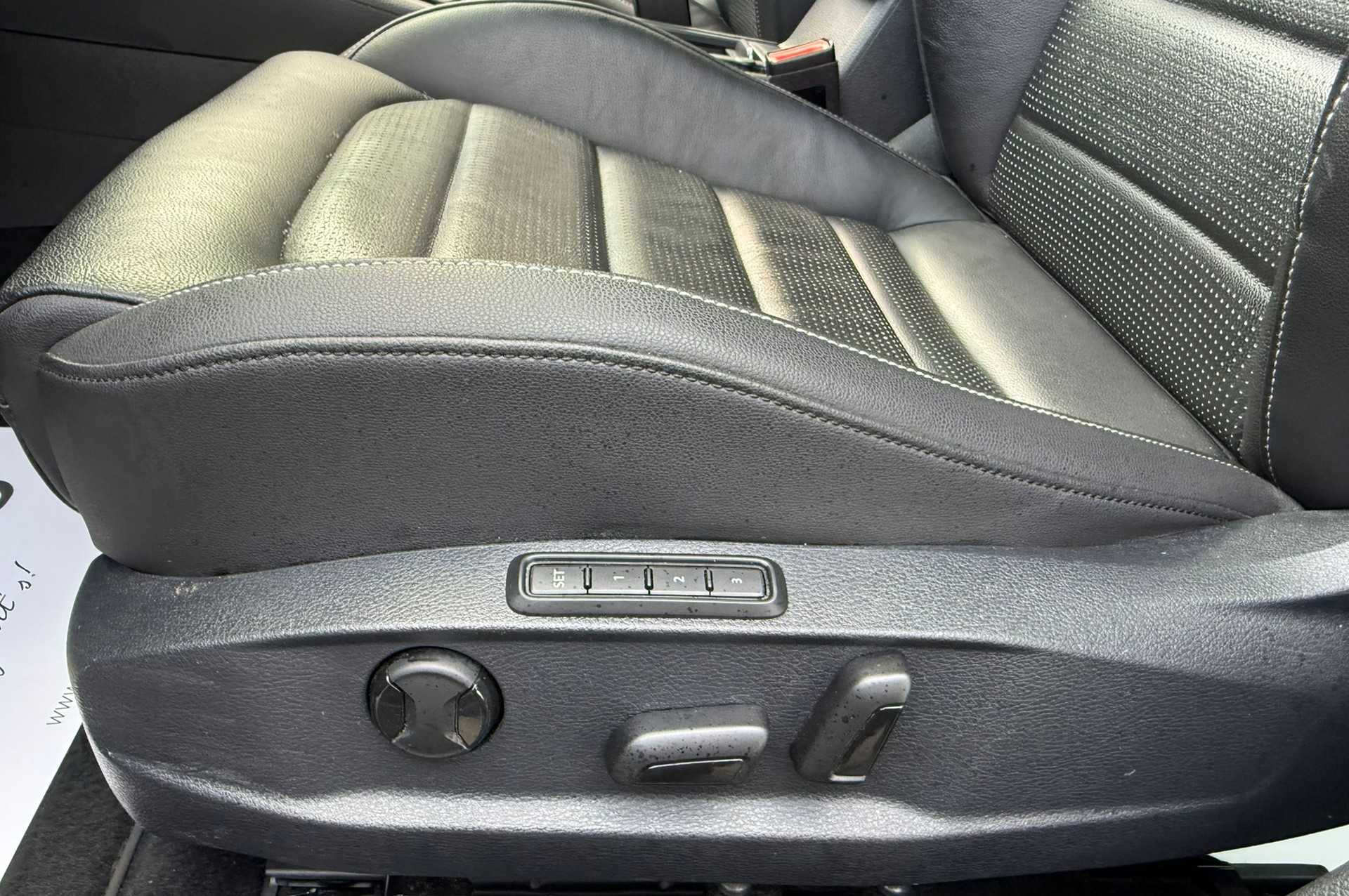 VW Golf Variant 1.5 TSI EVO Highline DSG-image-11