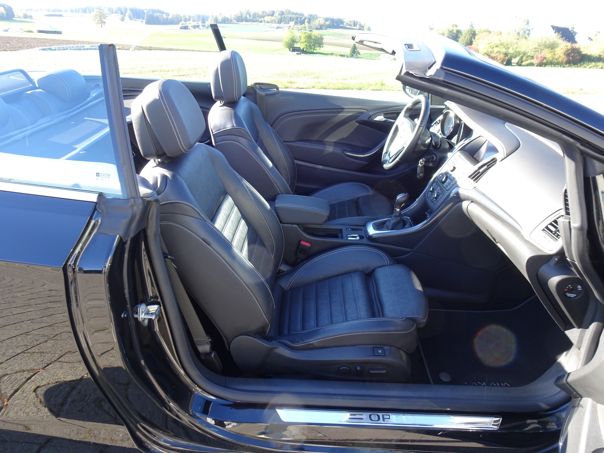 OPEL Cascada 1.6i 16V Cosmo-image-7