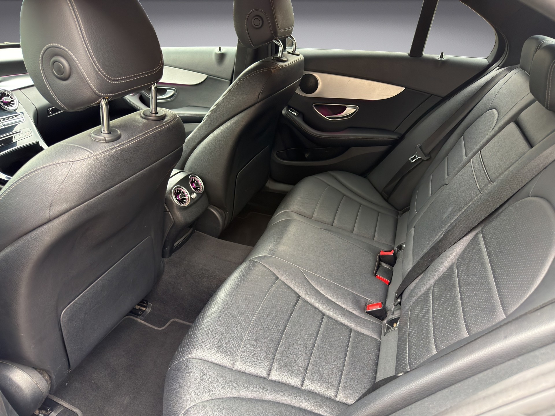 MERCEDES-BENZ C 180 Avantgarde 9G-Tronic-image-12