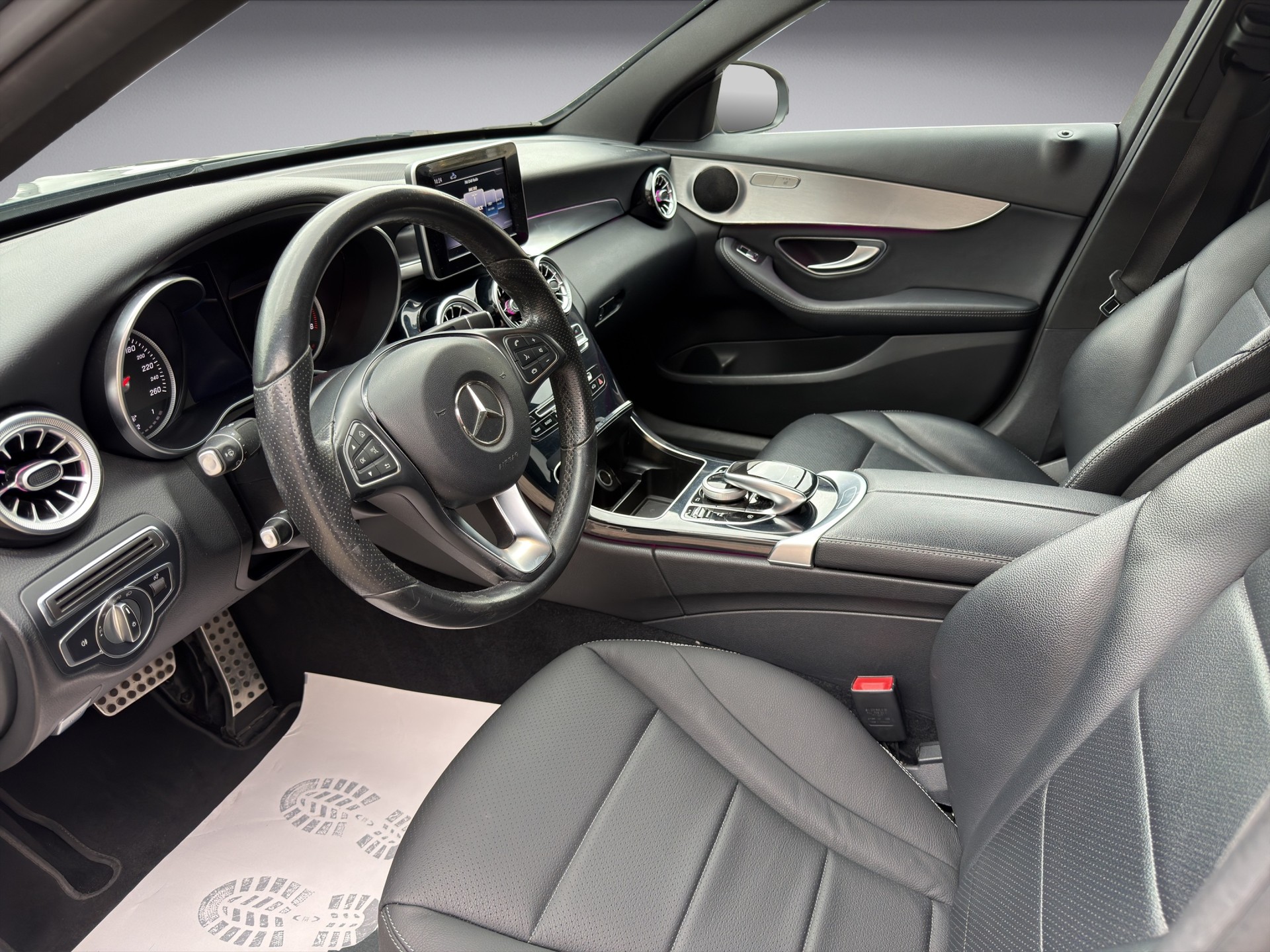 MERCEDES-BENZ C 180 Avantgarde 9G-Tronic-image-8