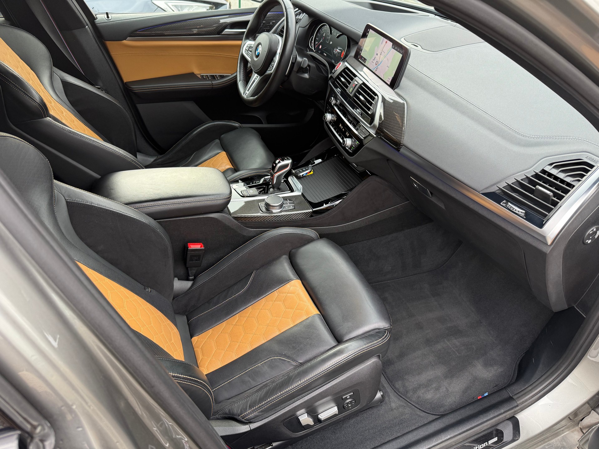BMW X4 M Competition-image-17