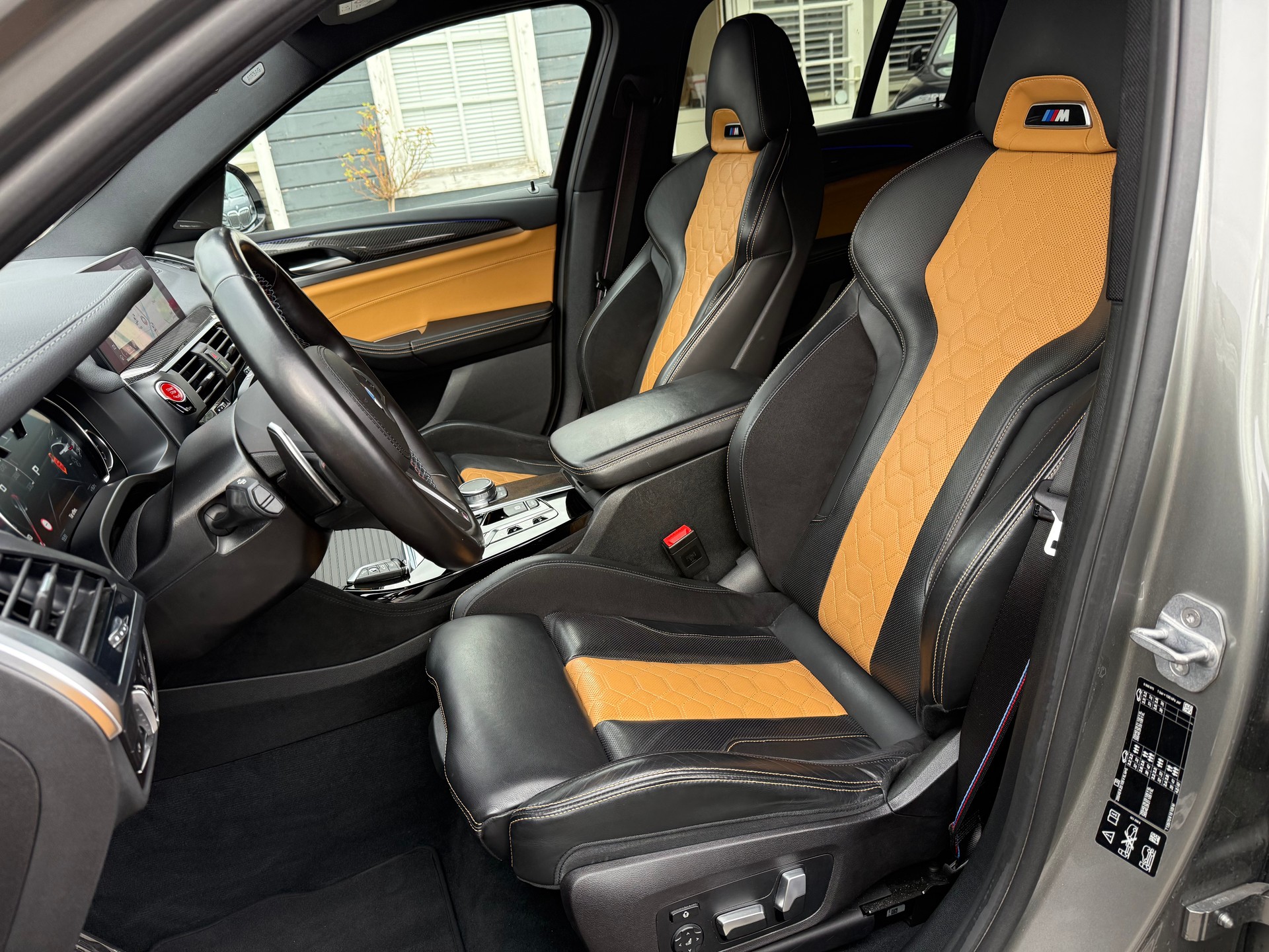 BMW X4 M Competition-image-10